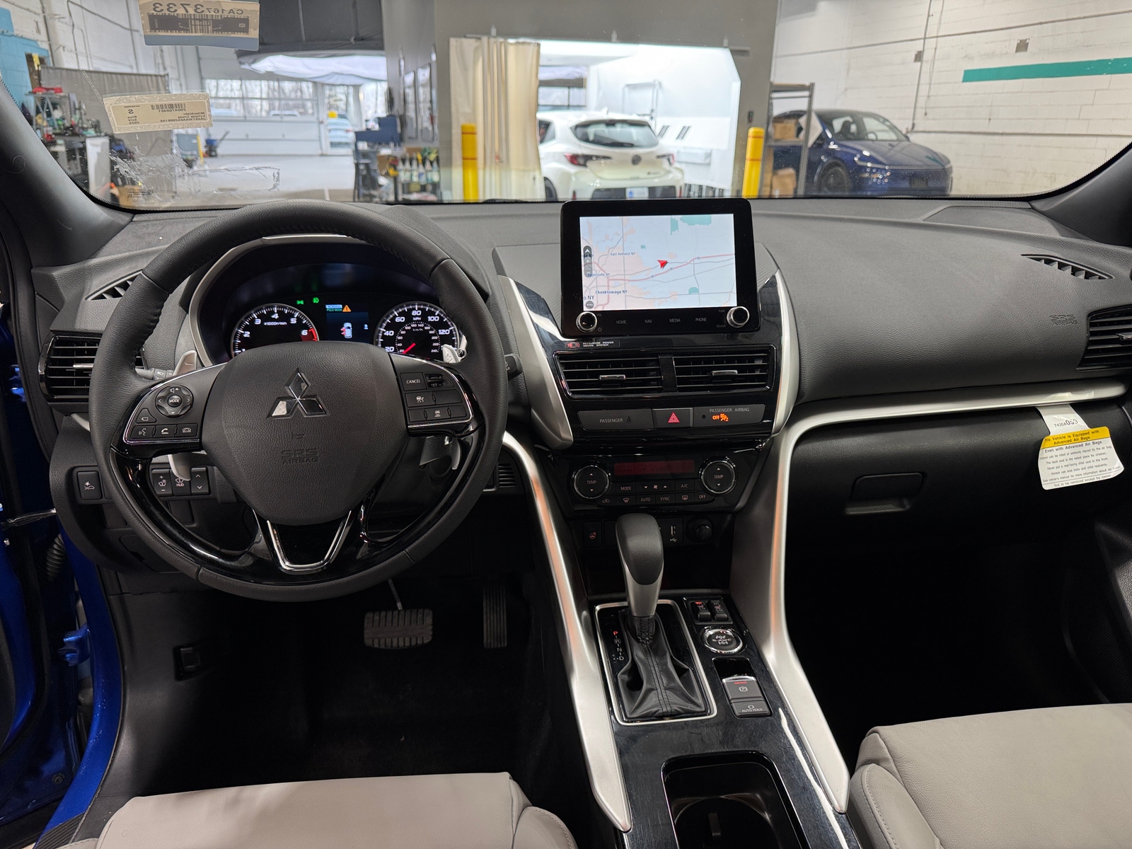 Thumbnail: 2025 Mitsubishi Eclipse Cross - 2