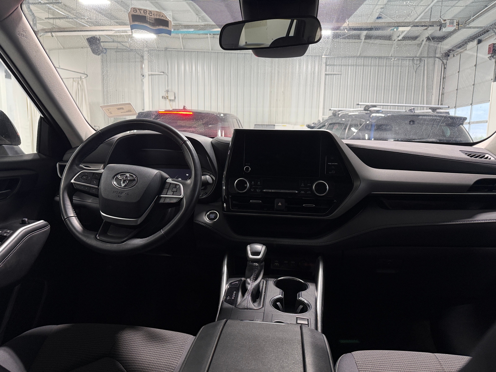 Thumbnail: 2025 Toyota Highlander - 3