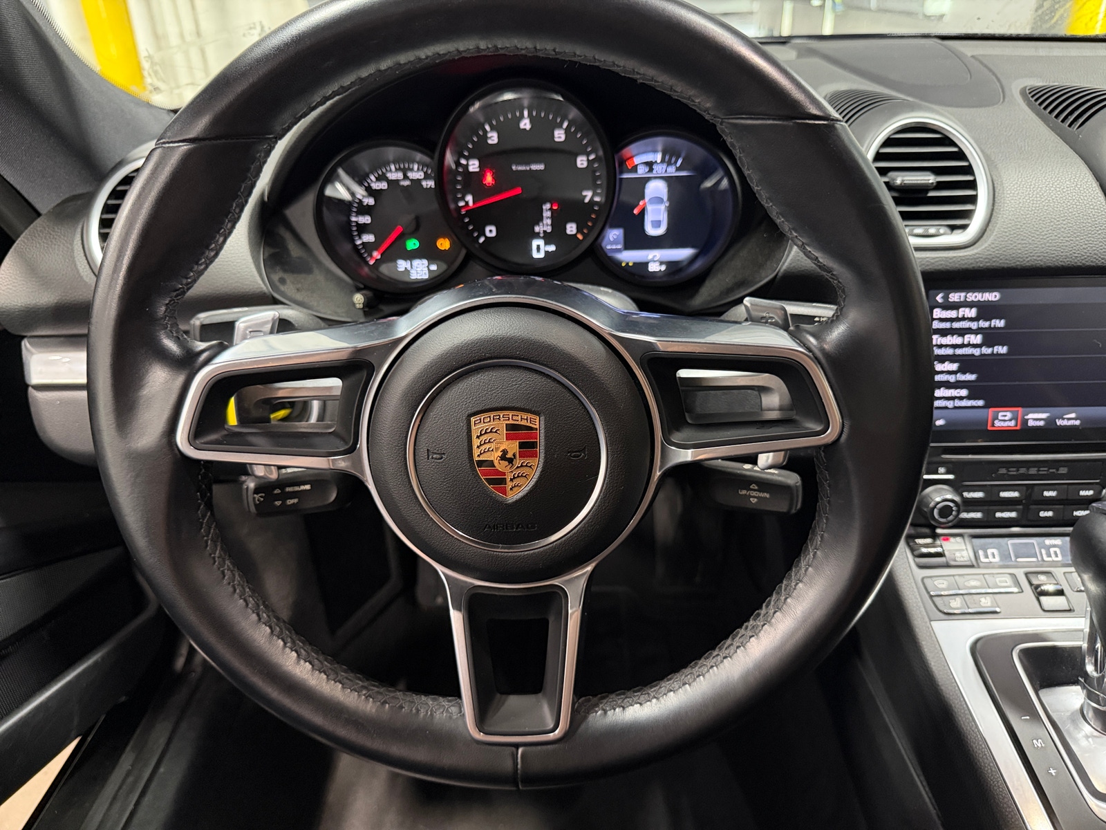 Thumbnail: 2018 Porsche 718 Cayman - 3