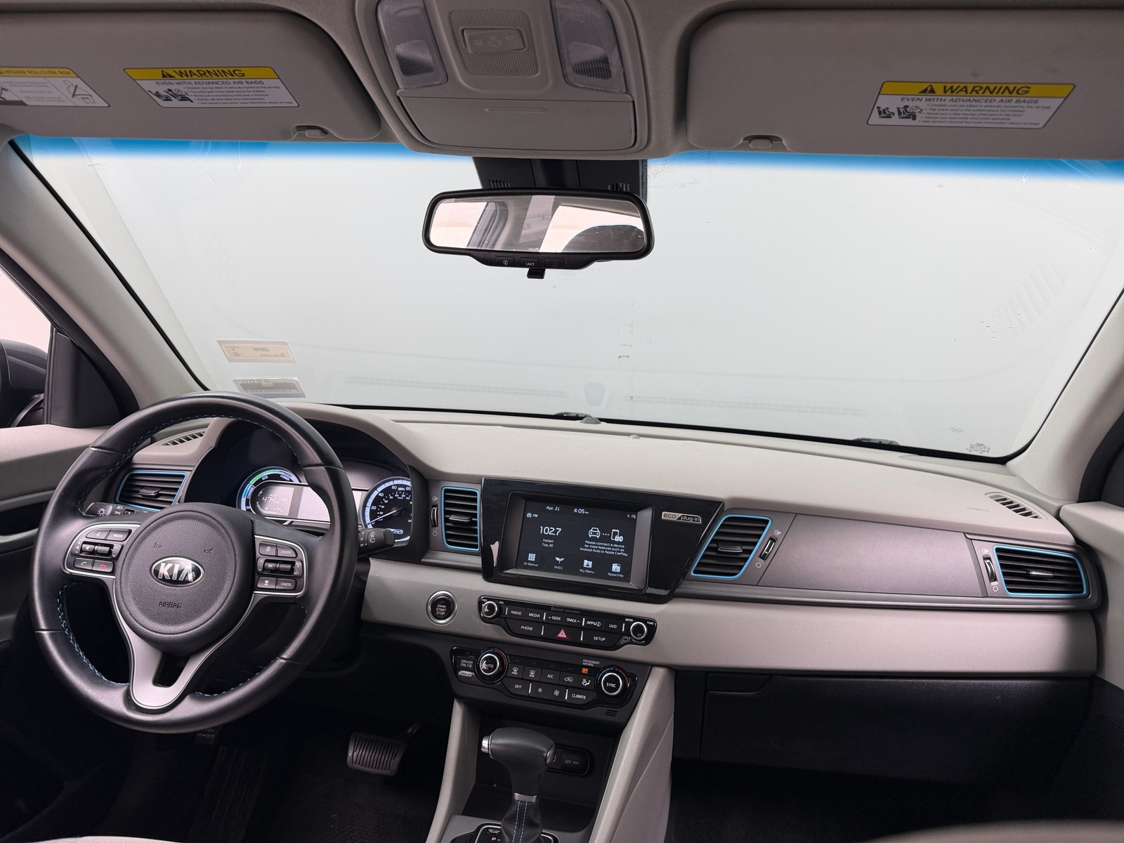 Thumbnail: 2019 Kia Niro - 3