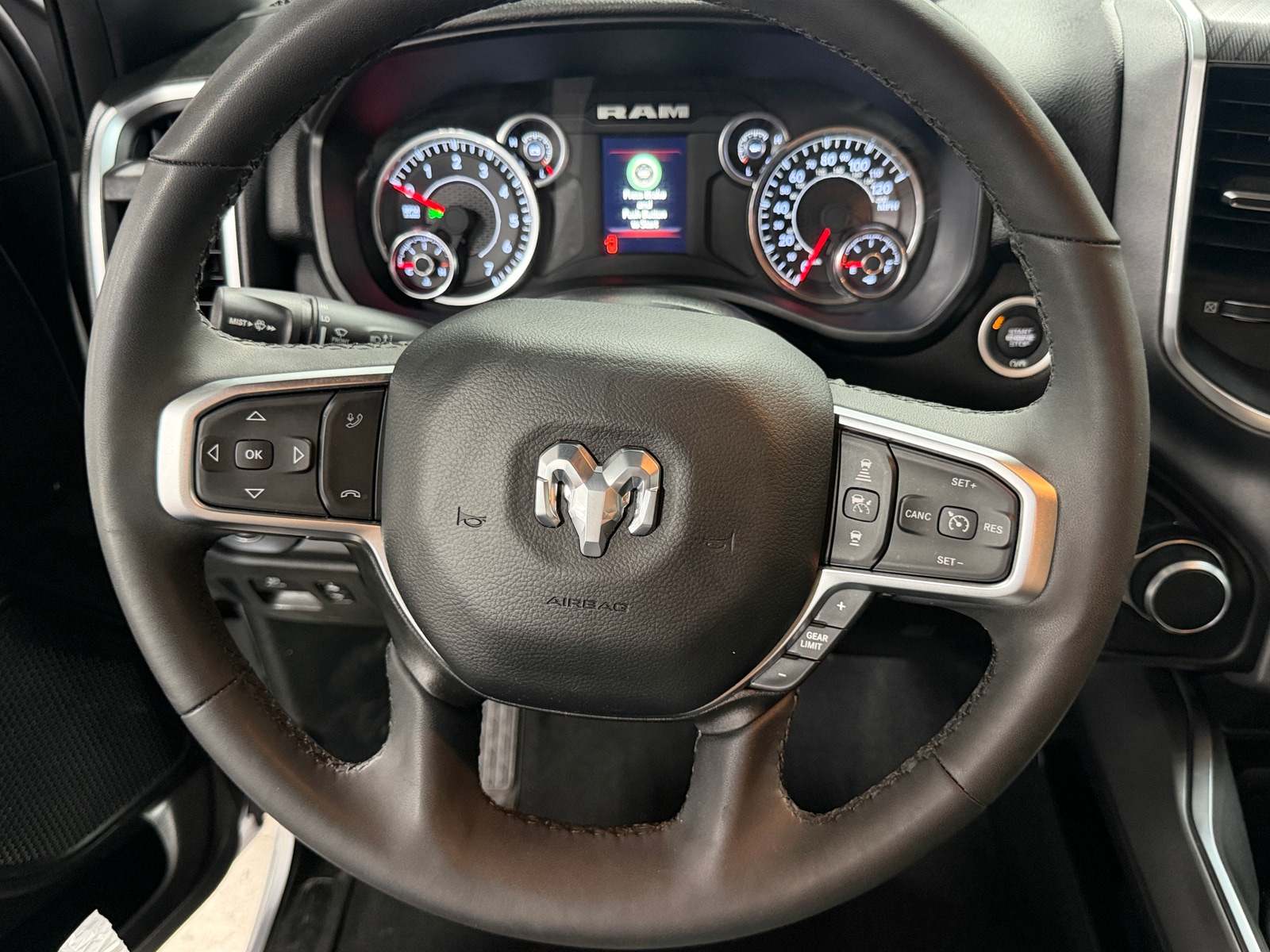 Thumbnail: 2025 RAM 1500 - 5