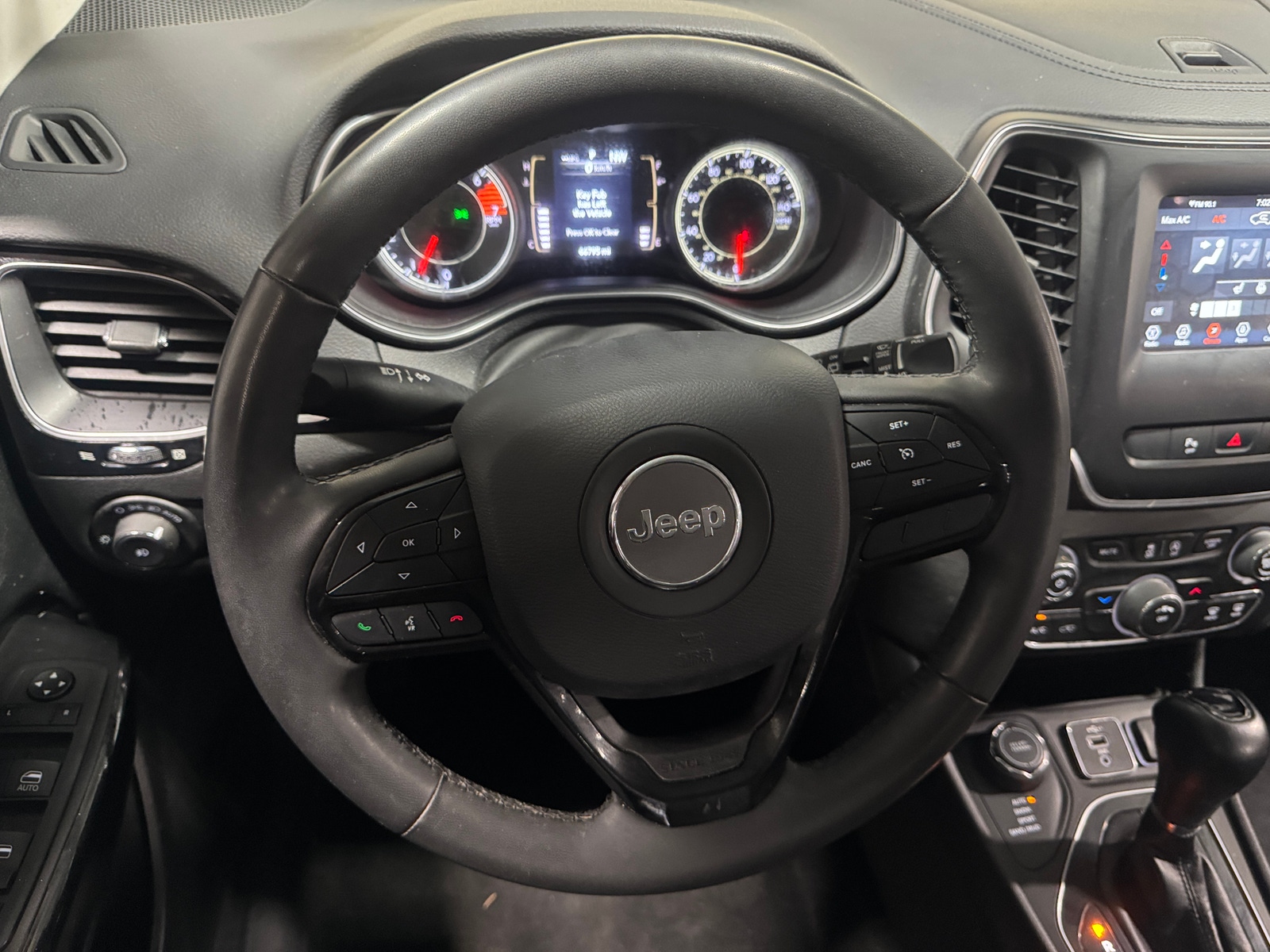 Thumbnail: 2021 Jeep Cherokee - 4