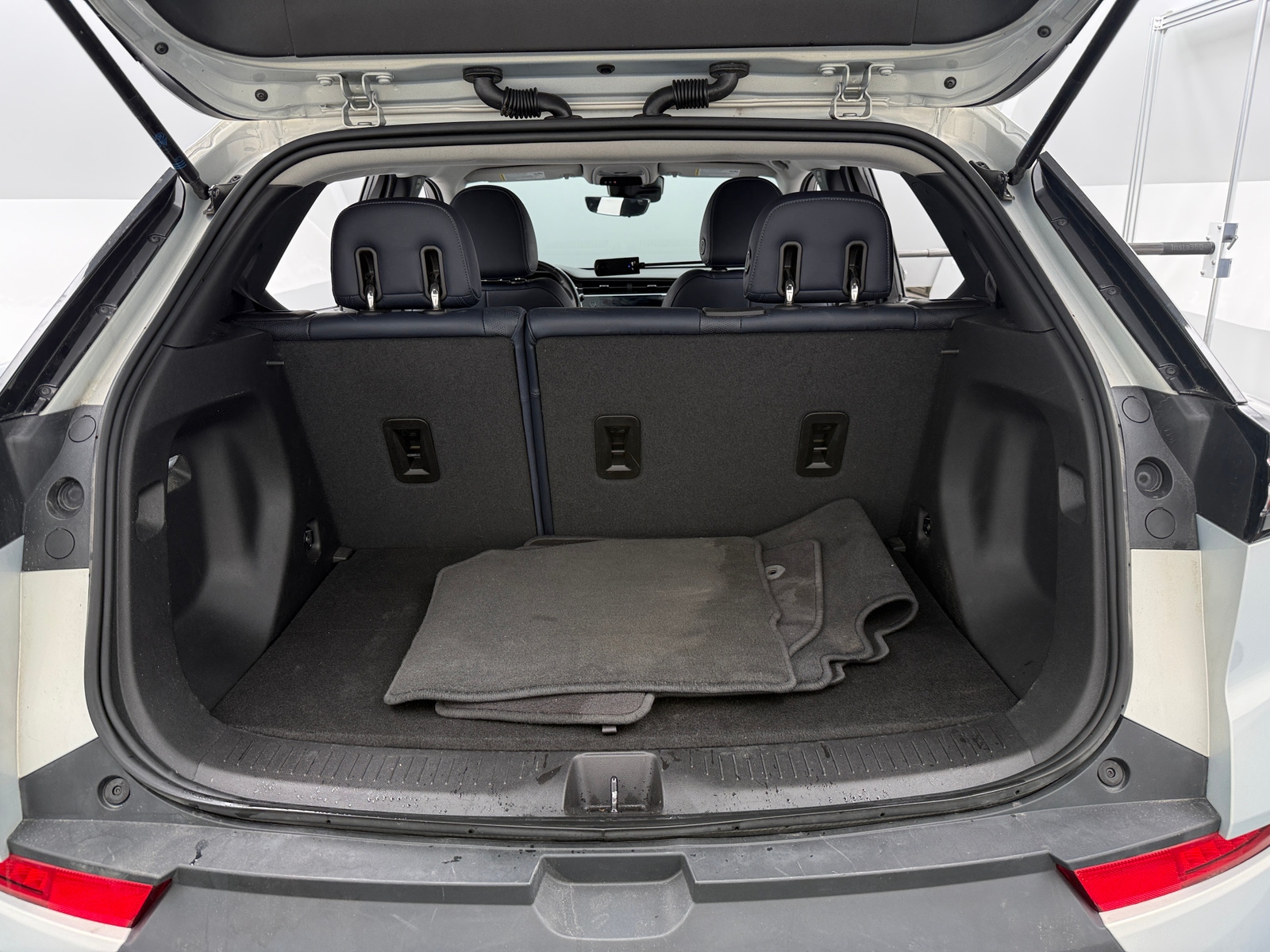 Thumbnail: 2022 Chevrolet Bolt EUV - 6