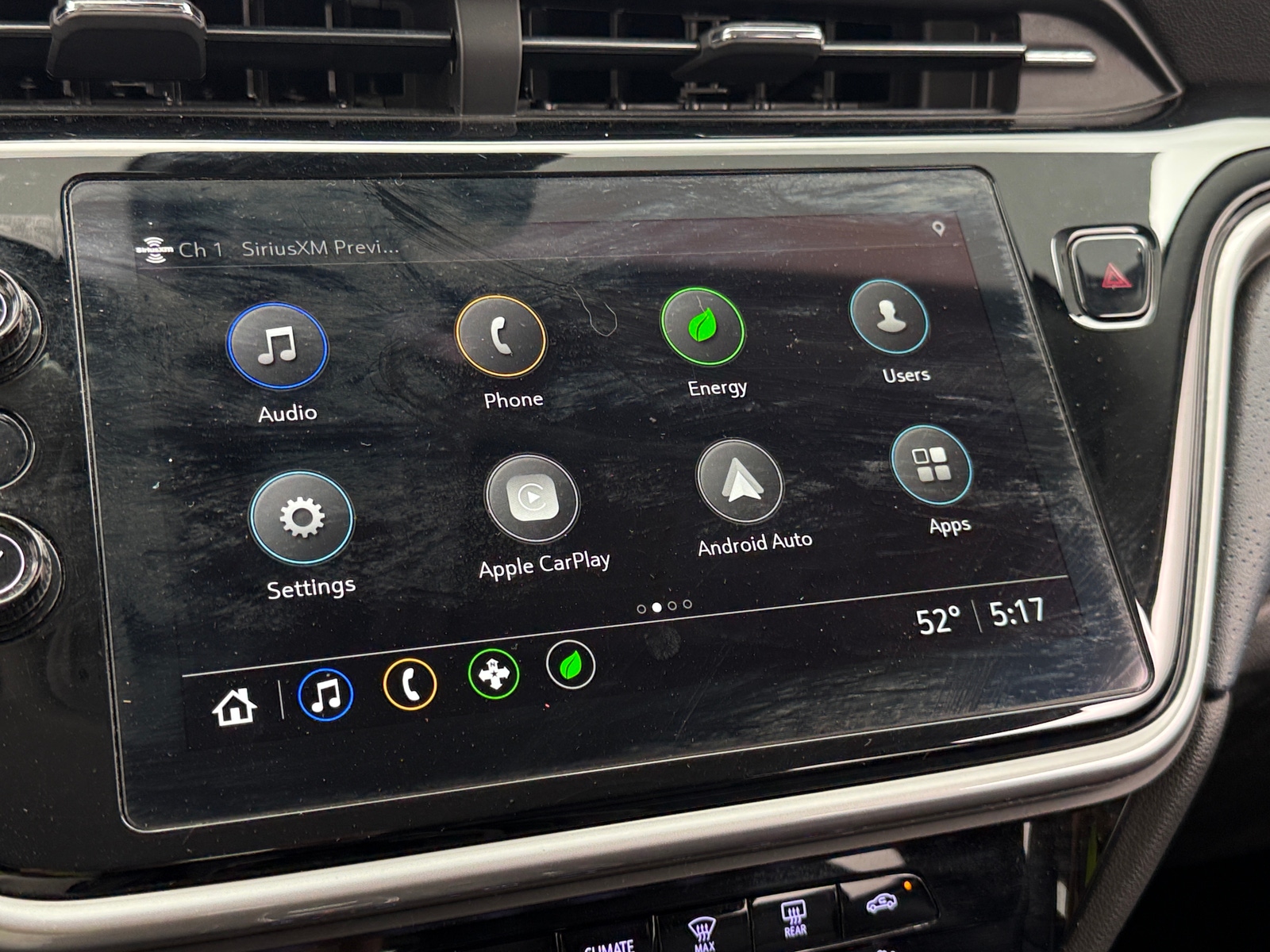 Thumbnail: 2022 Chevrolet Bolt EUV - 3