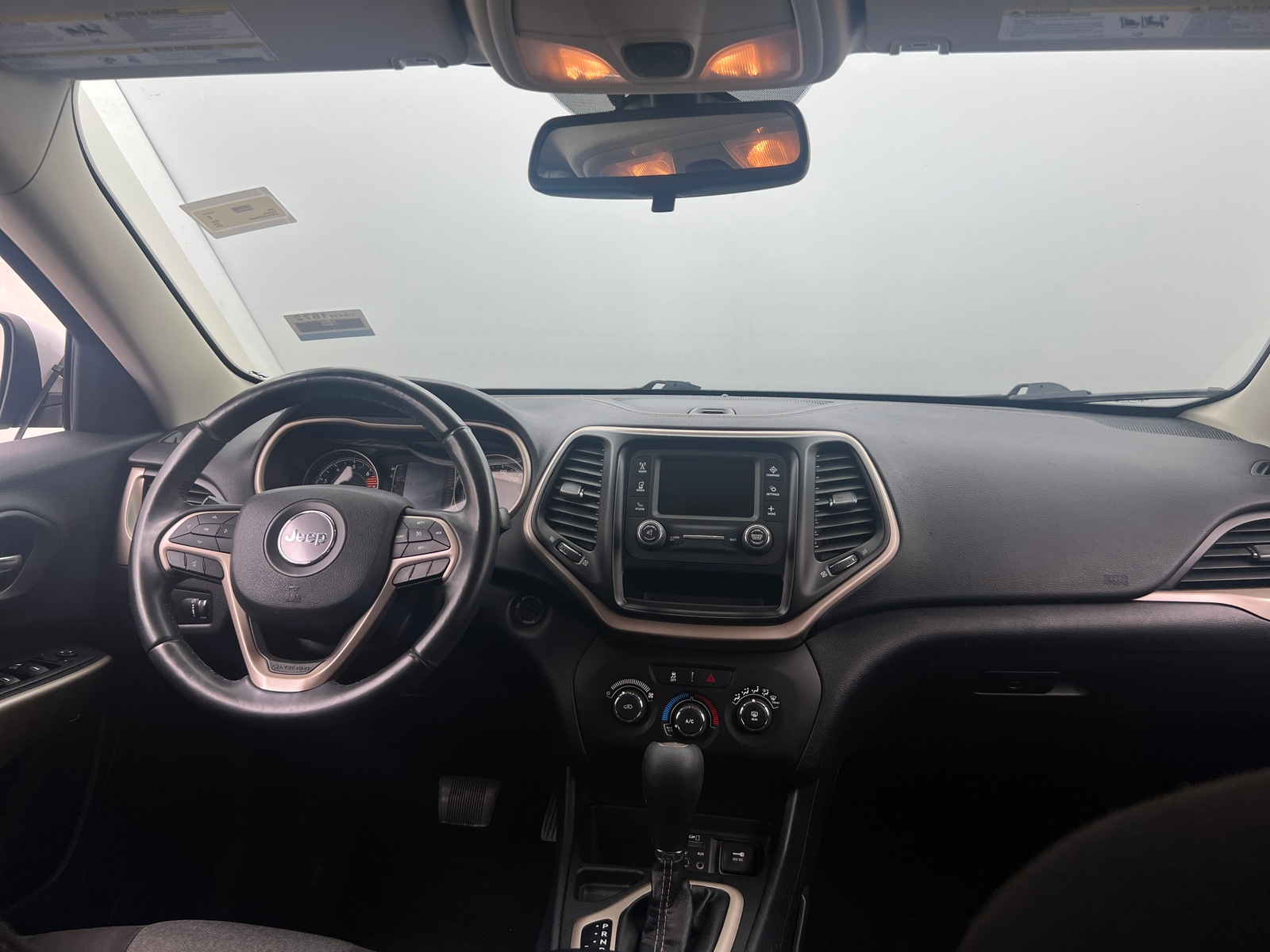 Thumbnail: 2018 Jeep Cherokee - 3