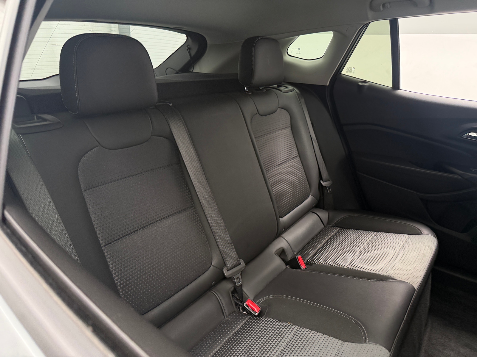 Thumbnail: 2025 Chevrolet Trax - 6