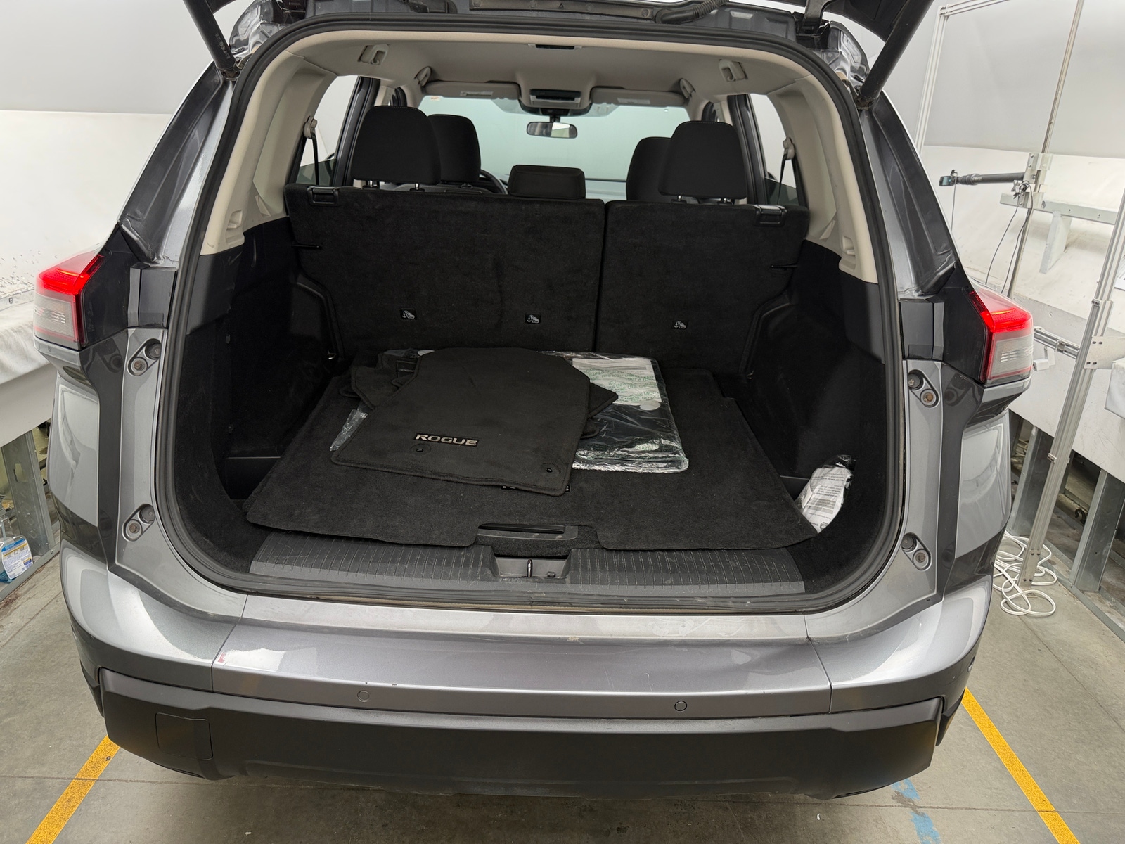 Thumbnail: 2025 Nissan Rogue - 7