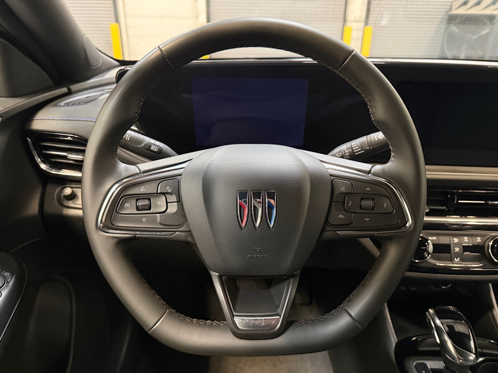 Thumbnail: 2025 Buick Envista - 4