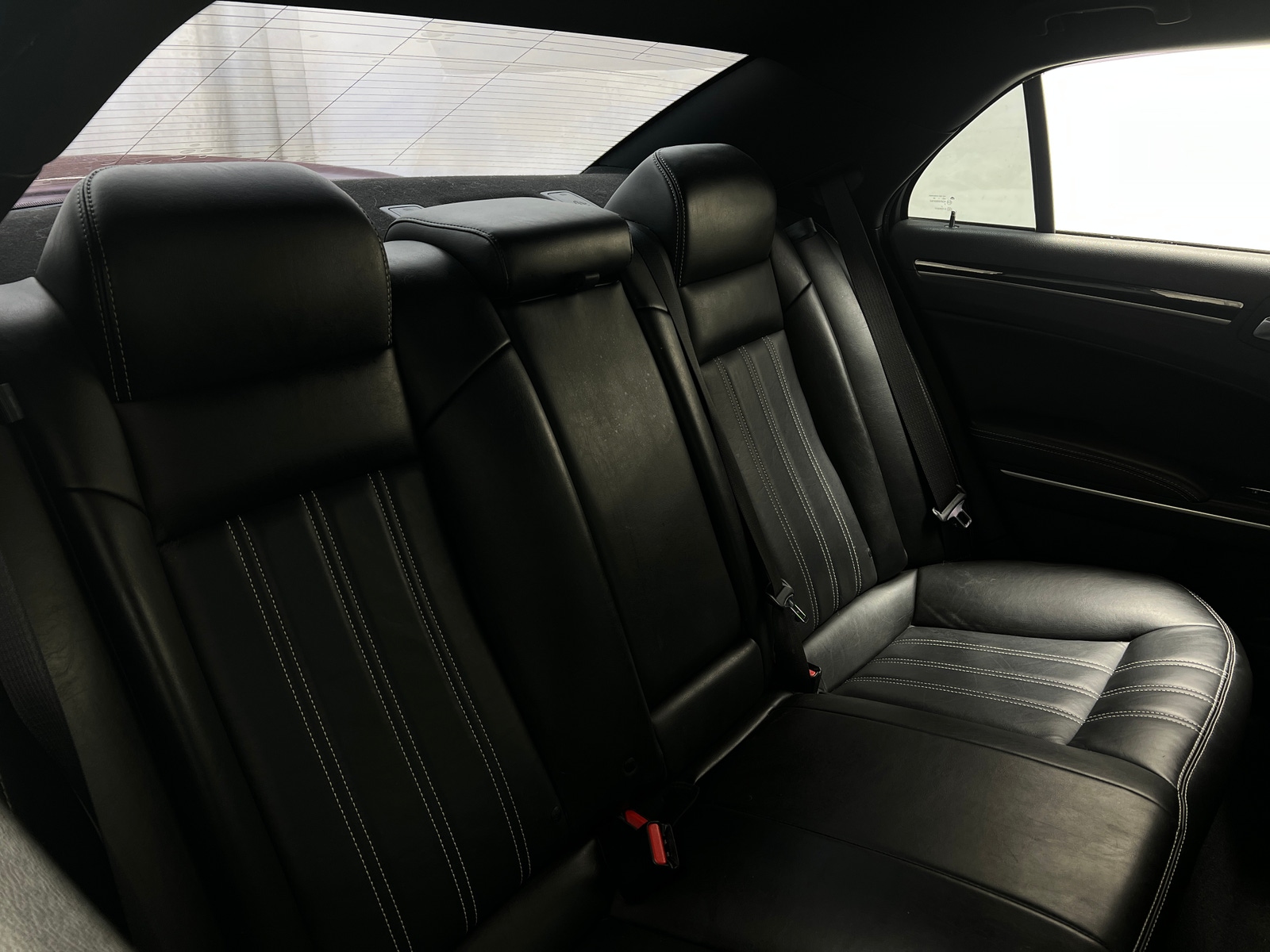 Thumbnail: 2021 Chrysler 300 - 5