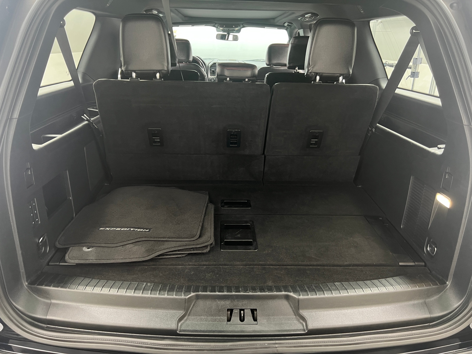 Thumbnail: 2021 Ford Expedition MAX - 6