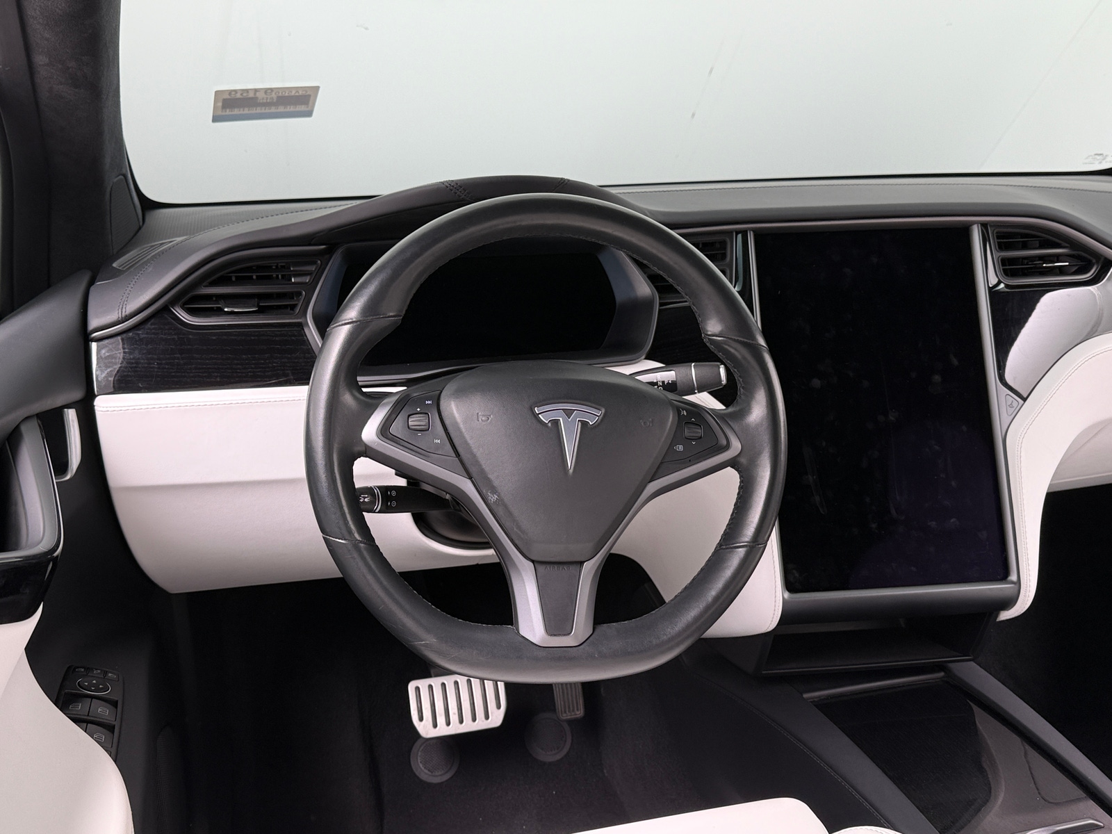 Thumbnail: 2019 Tesla Model X - 4