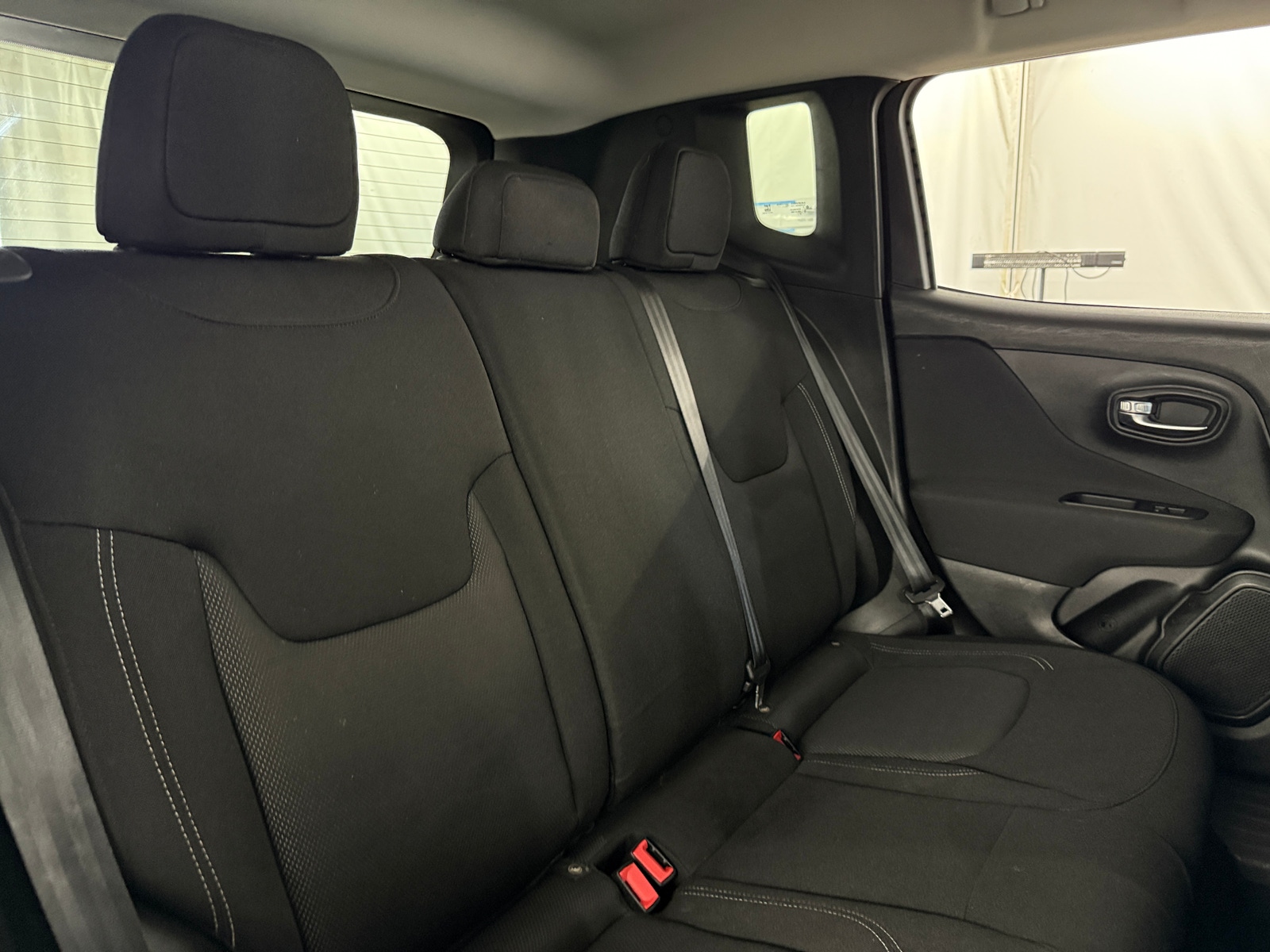 Thumbnail: 2020 Jeep Renegade - 6