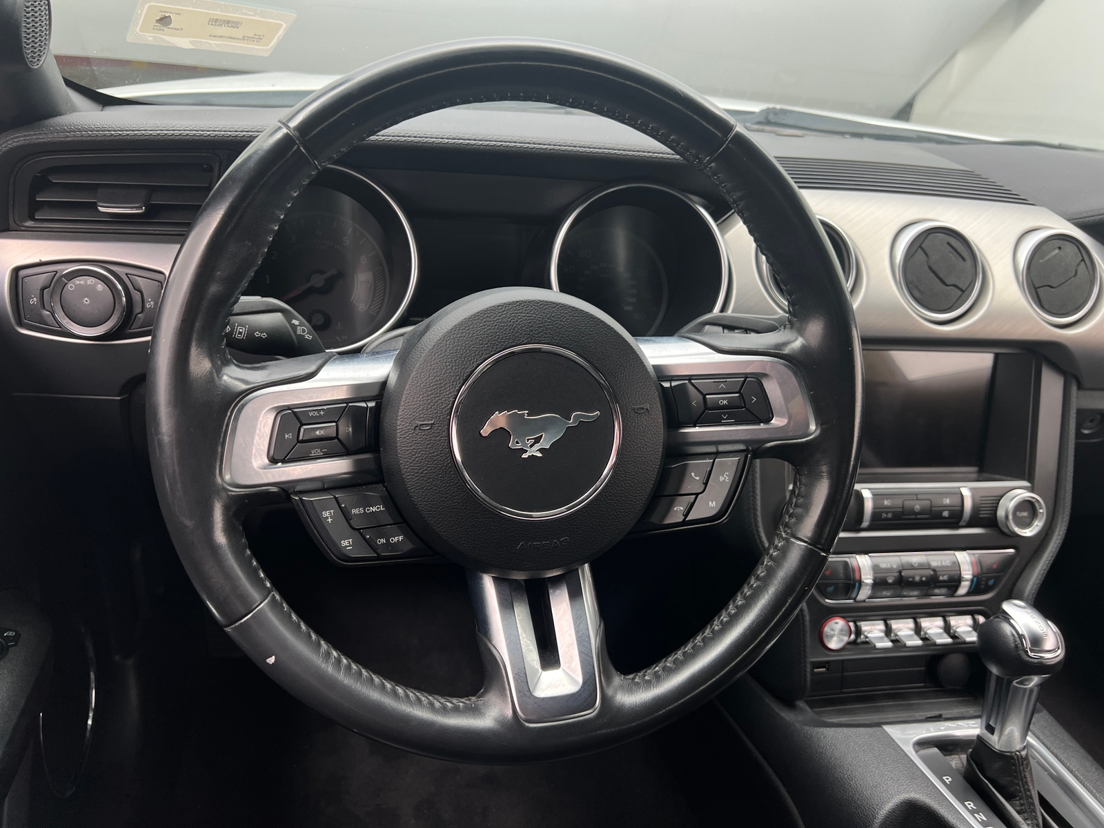 Thumbnail: 2022 Ford Mustang - 4