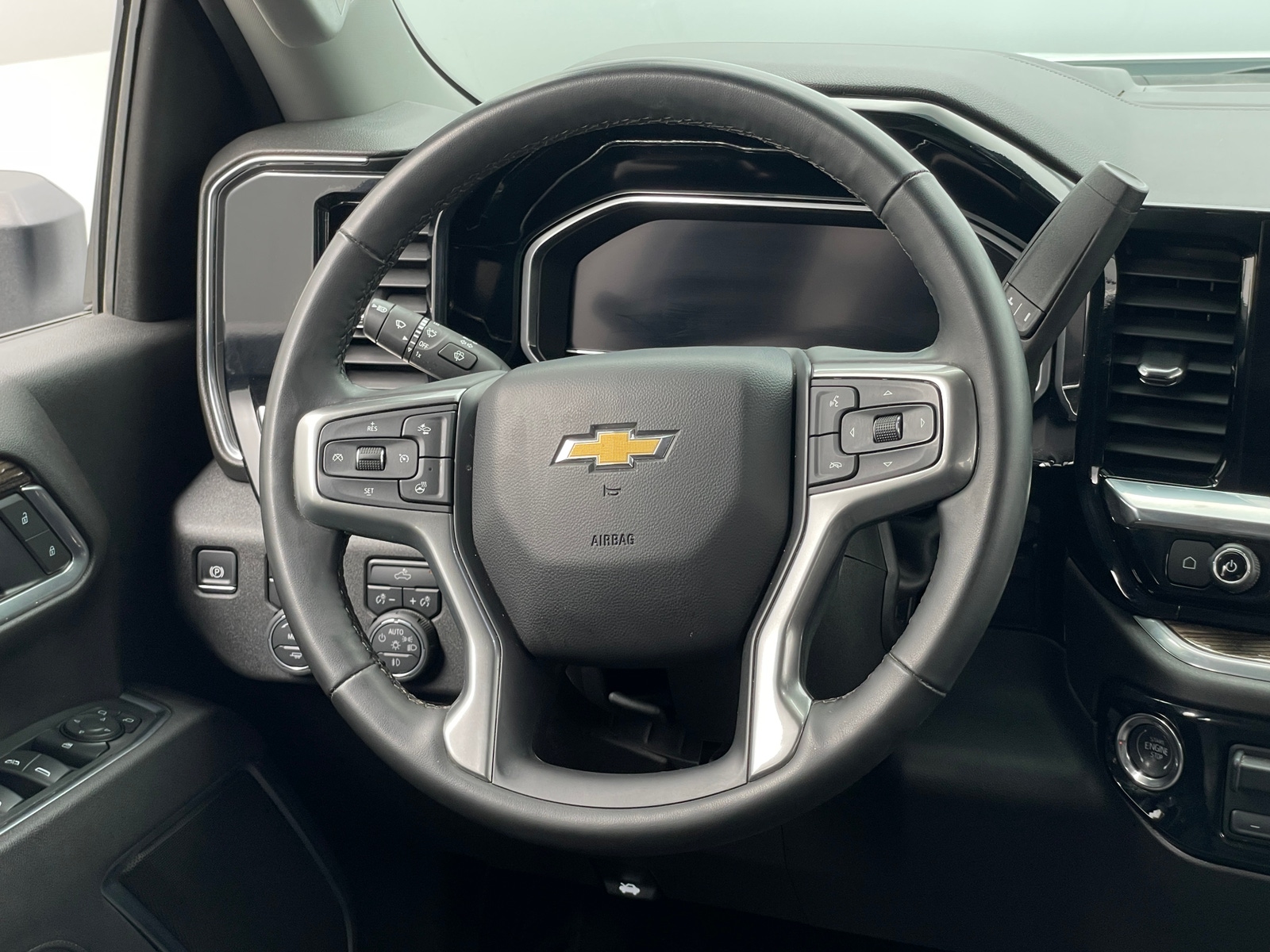 Thumbnail: 2025 Chevrolet Silverado 2500 - 5