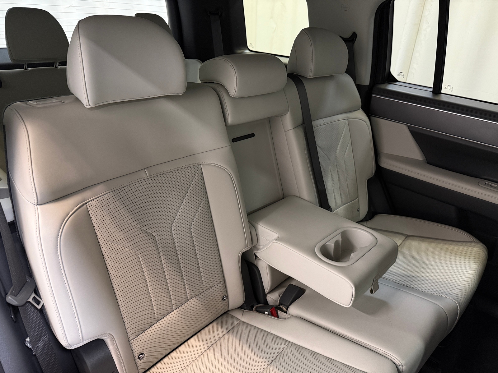 Thumbnail: 2025 Hyundai Santa Fe - 5