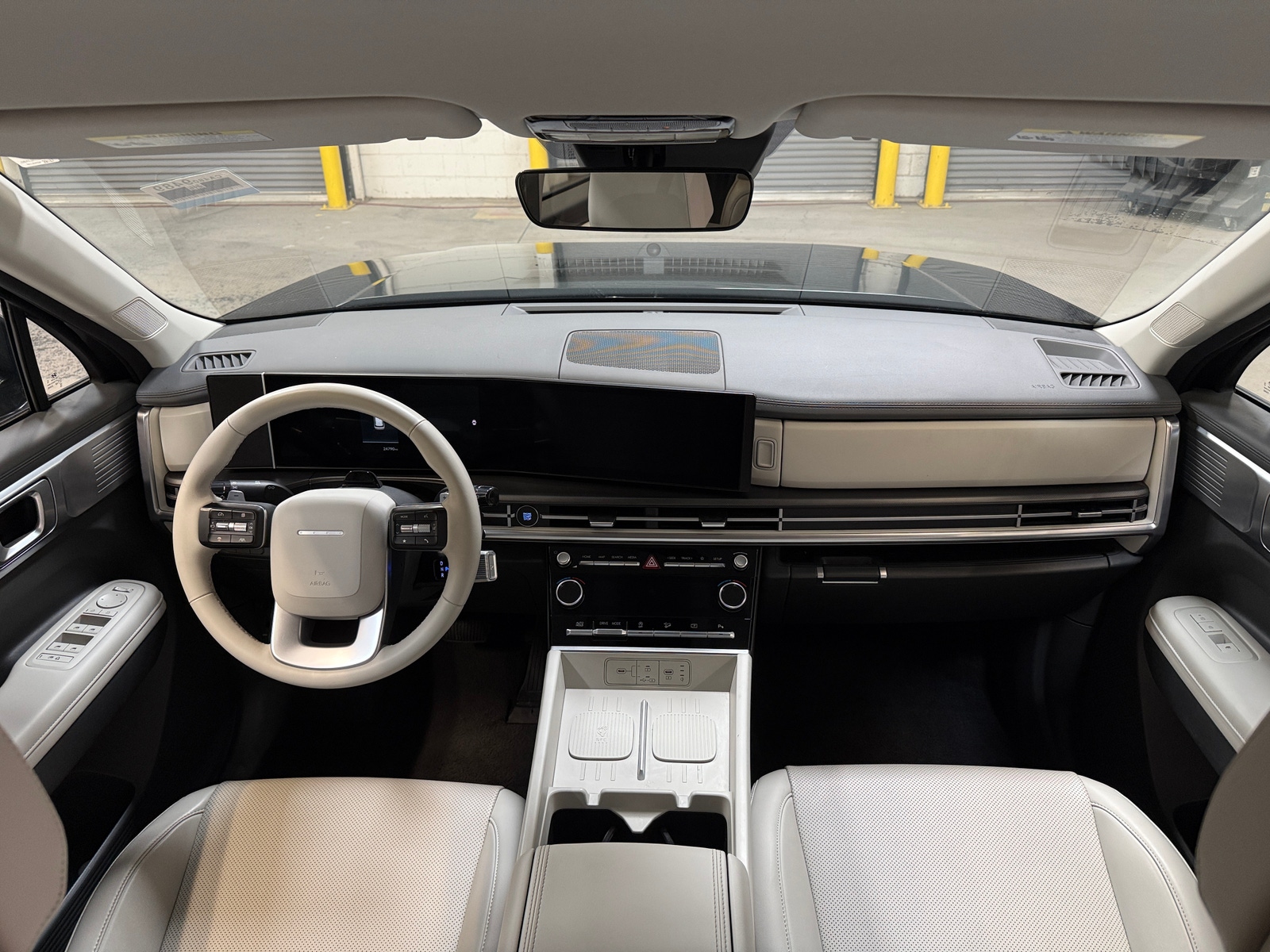 Thumbnail: 2025 Hyundai Santa Fe - 2