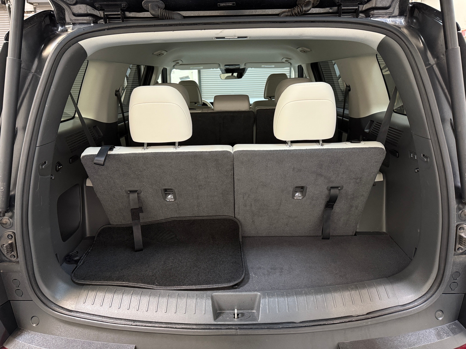 Thumbnail: 2025 Hyundai Santa Fe - 6