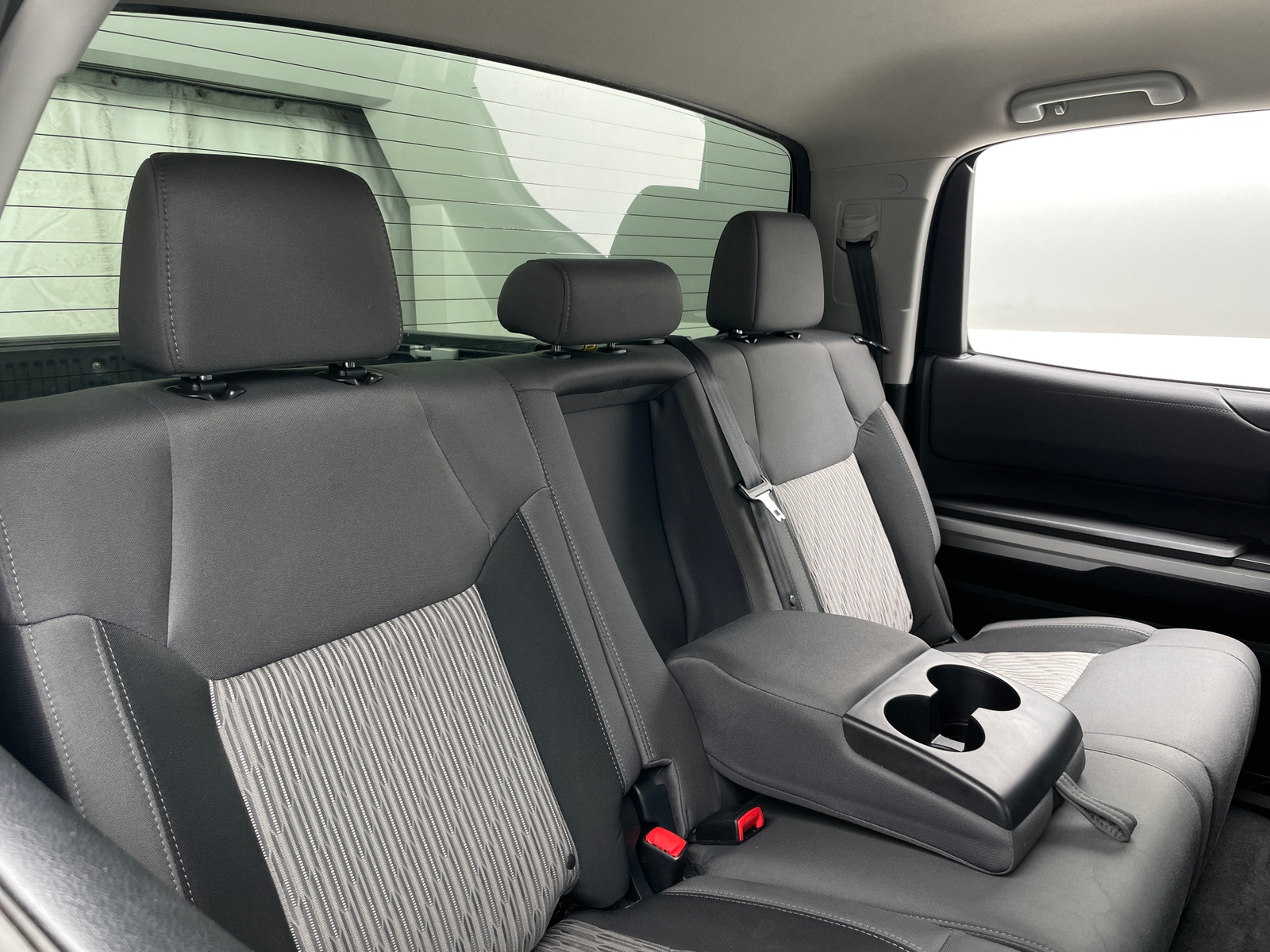 Thumbnail: 2016 Toyota Tundra - 6