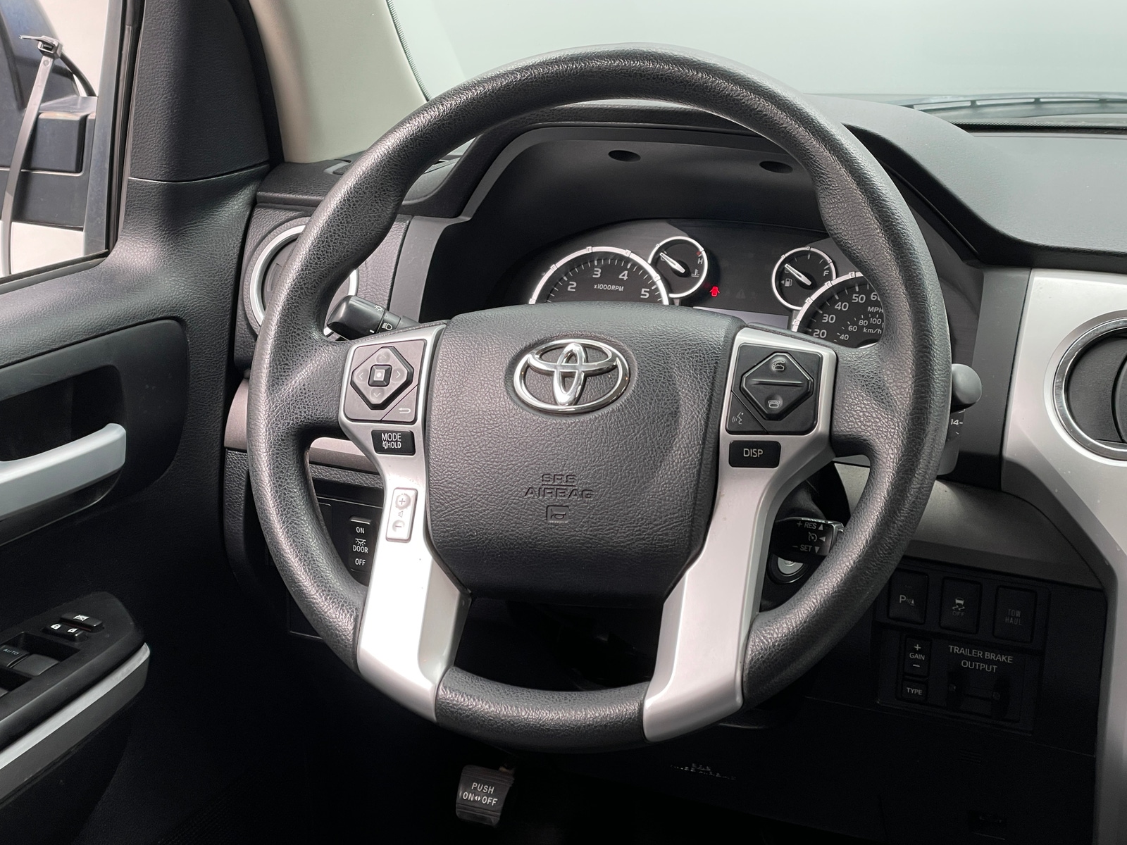 Thumbnail: 2016 Toyota Tundra - 5