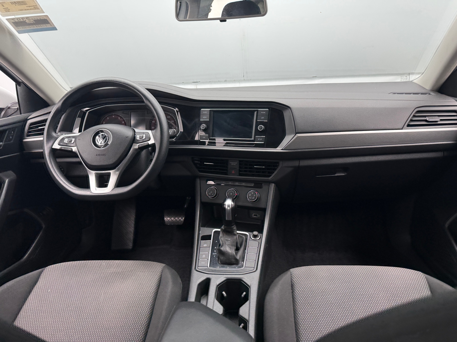 Thumbnail: 2019 Volkswagen Jetta - 3