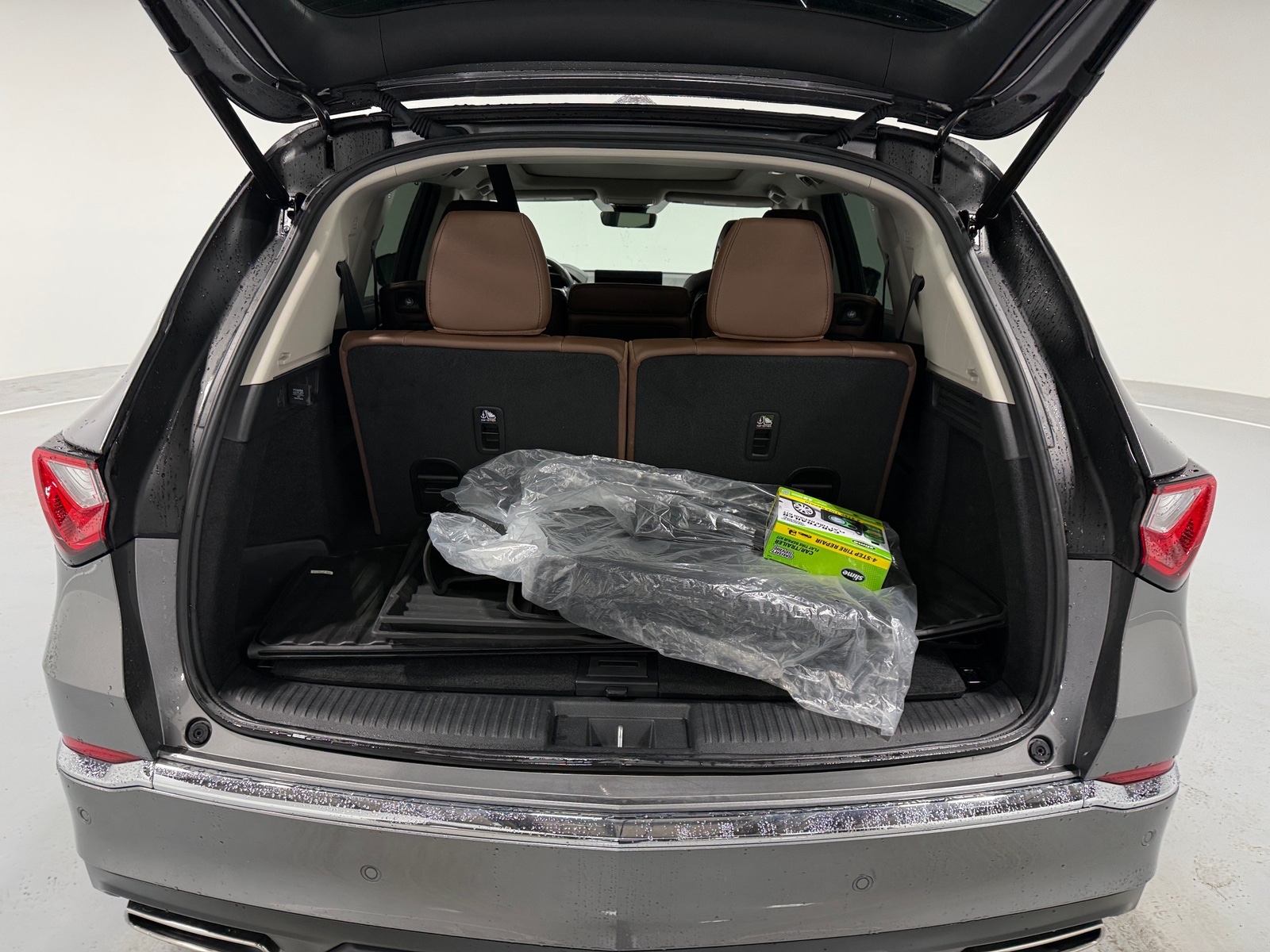 Thumbnail: 2023 Acura MDX - 6