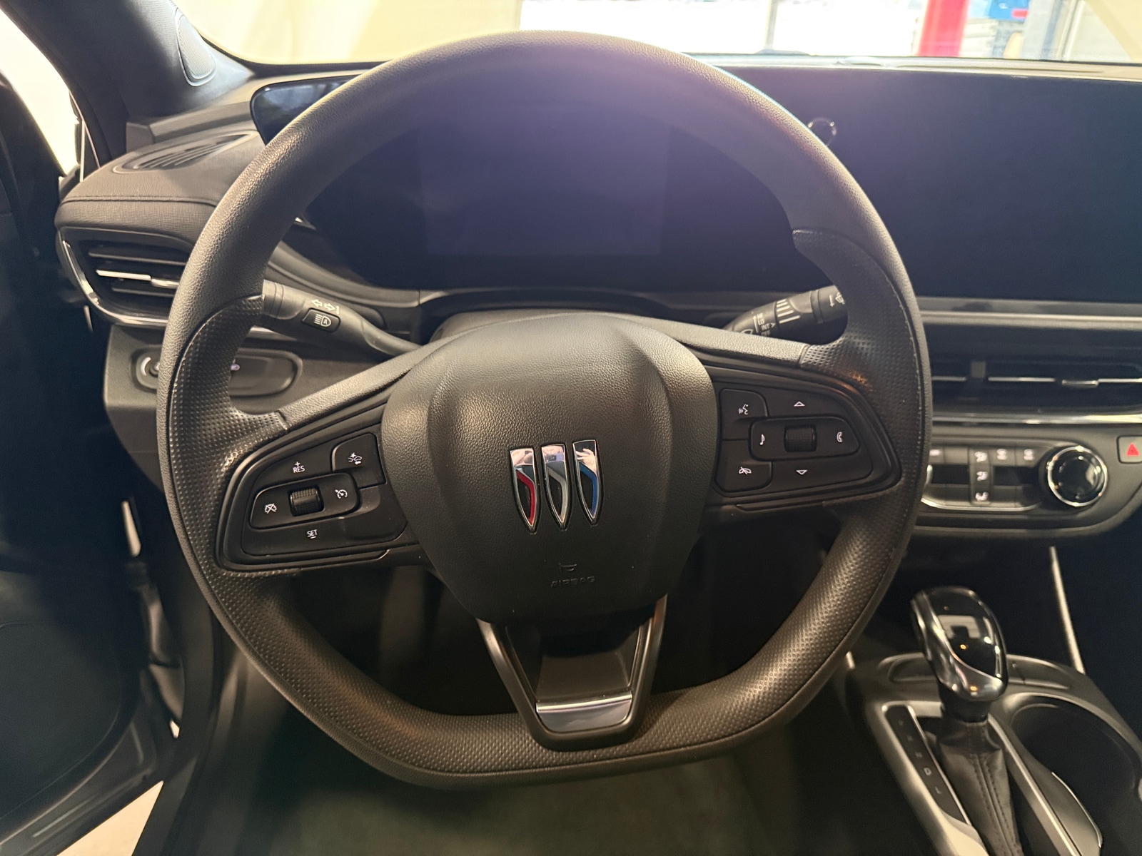 Thumbnail: 2025 Buick Envista - 4