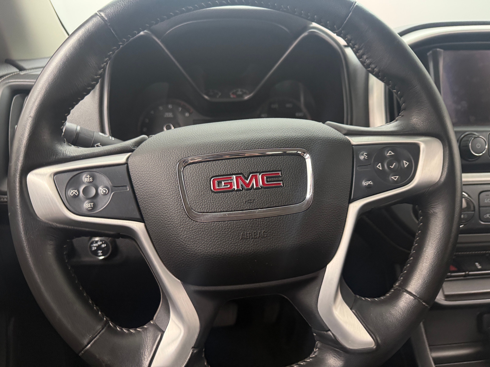 Thumbnail: 2016 GMC Canyon - 5