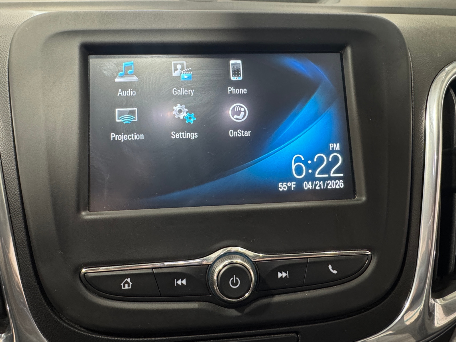 Thumbnail: 2018 Chevrolet Equinox - 4