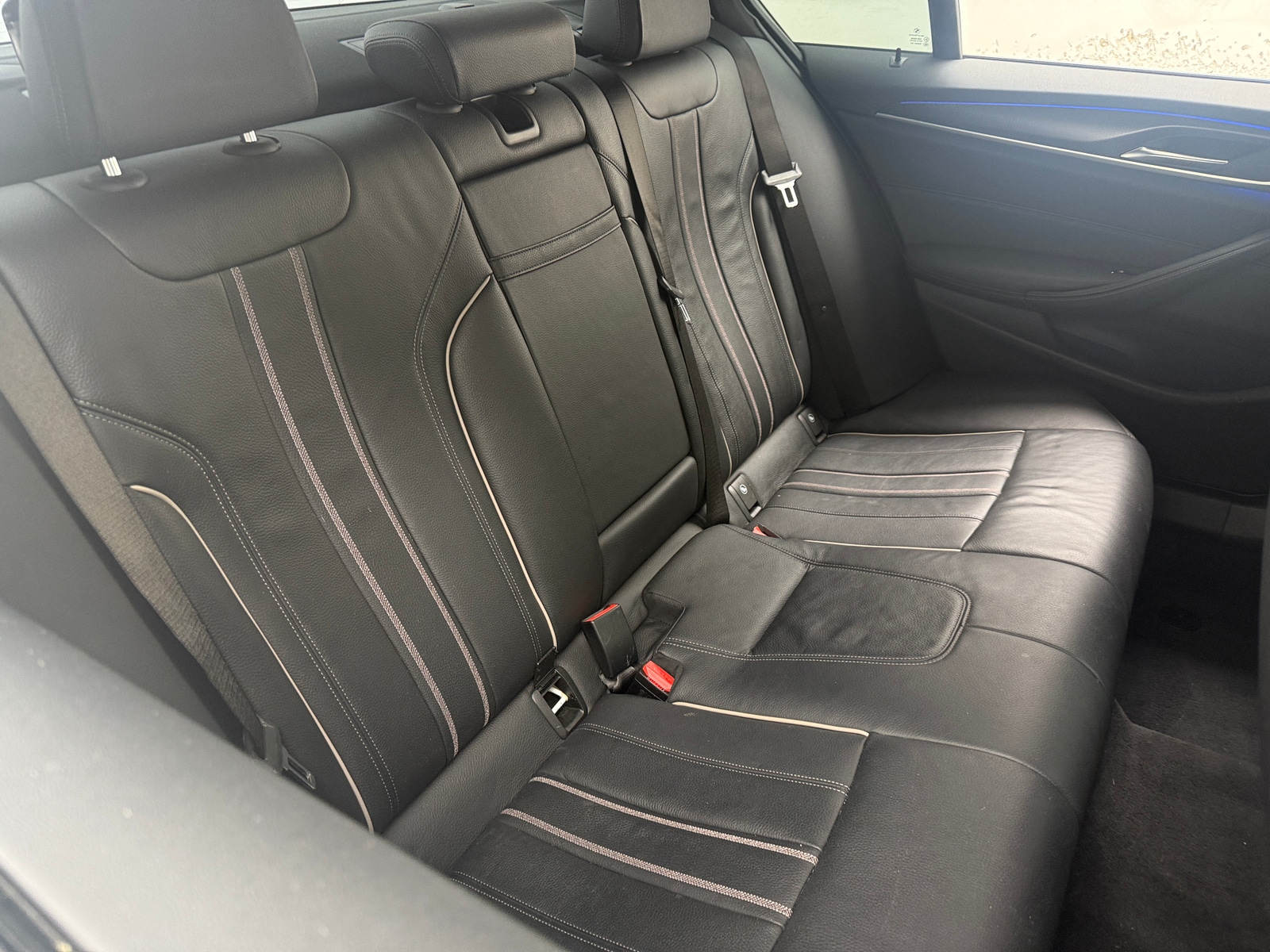 Thumbnail: 2021 BMW 5 Series - 5