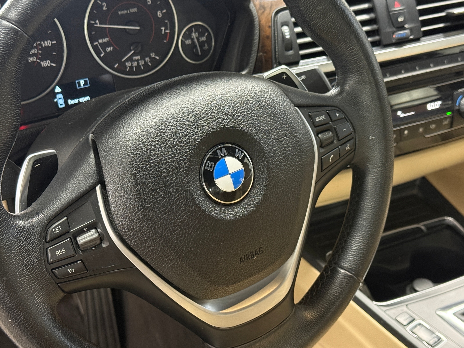 Thumbnail: 2017 BMW 3 Series - 4