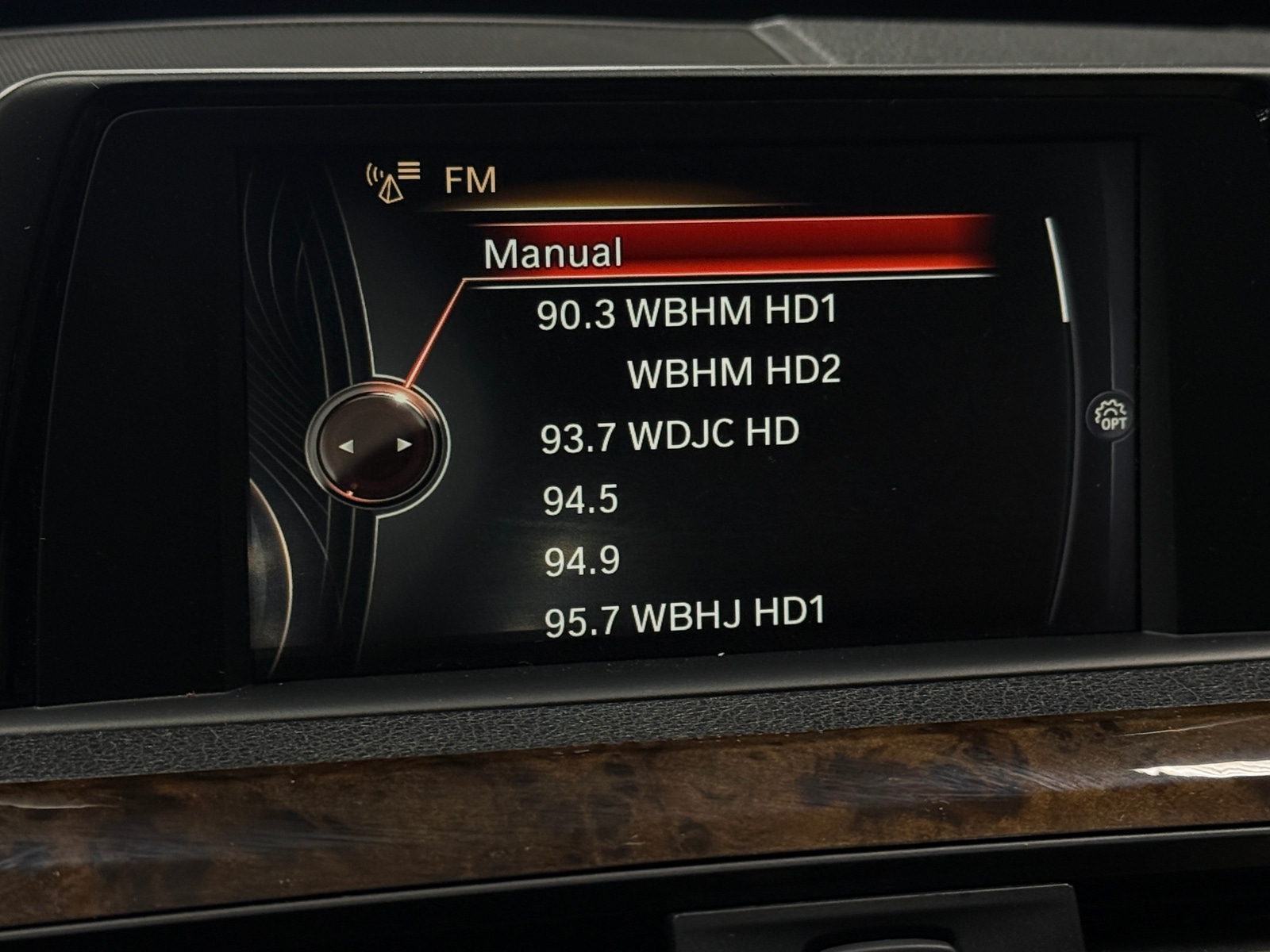 Thumbnail: 2017 BMW 3 Series - 3