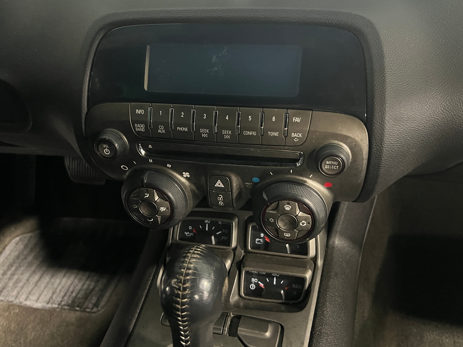 Thumbnail: 2011 Chevrolet Camaro - 4