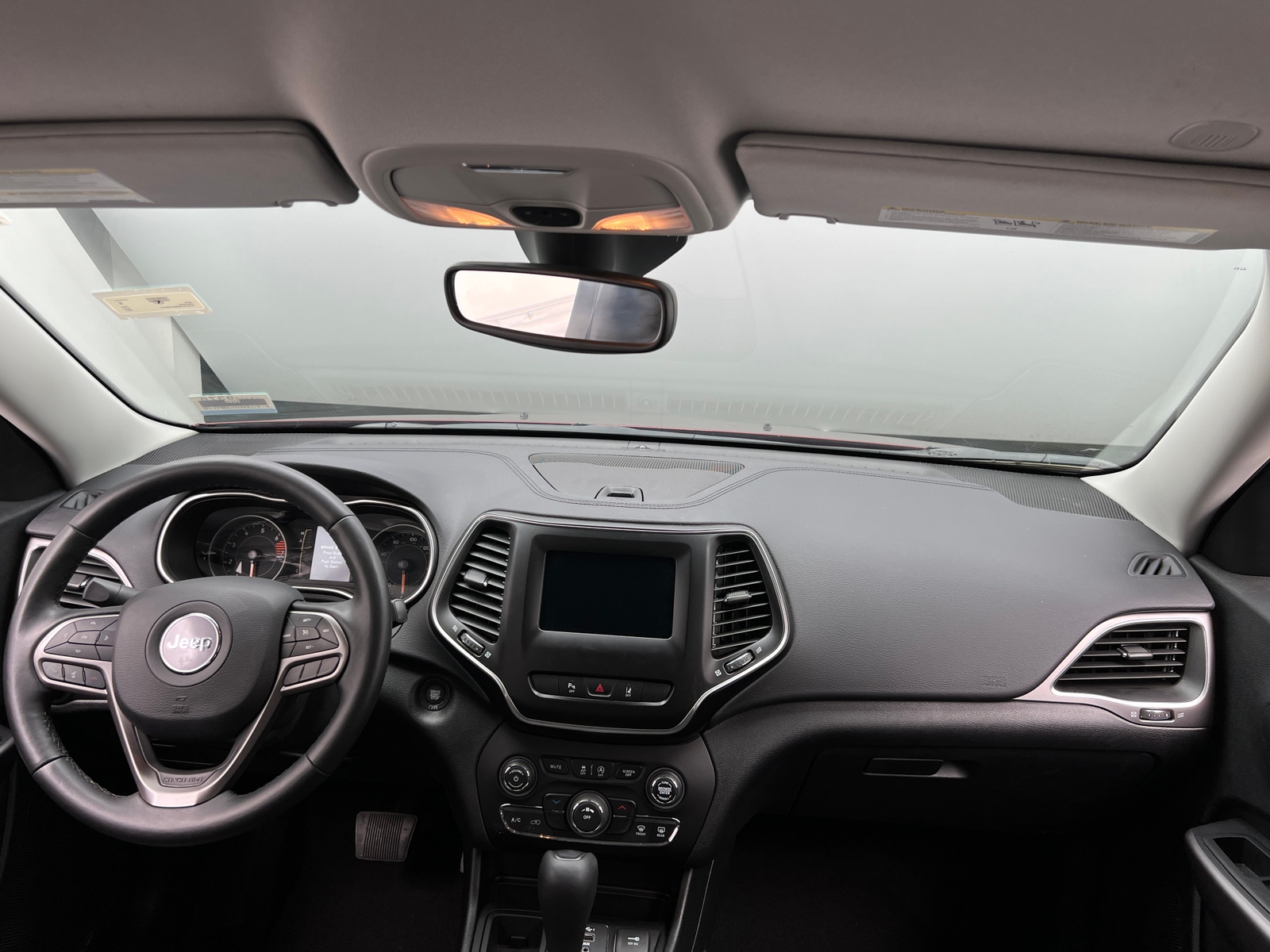 Thumbnail: 2021 Jeep Cherokee - 3