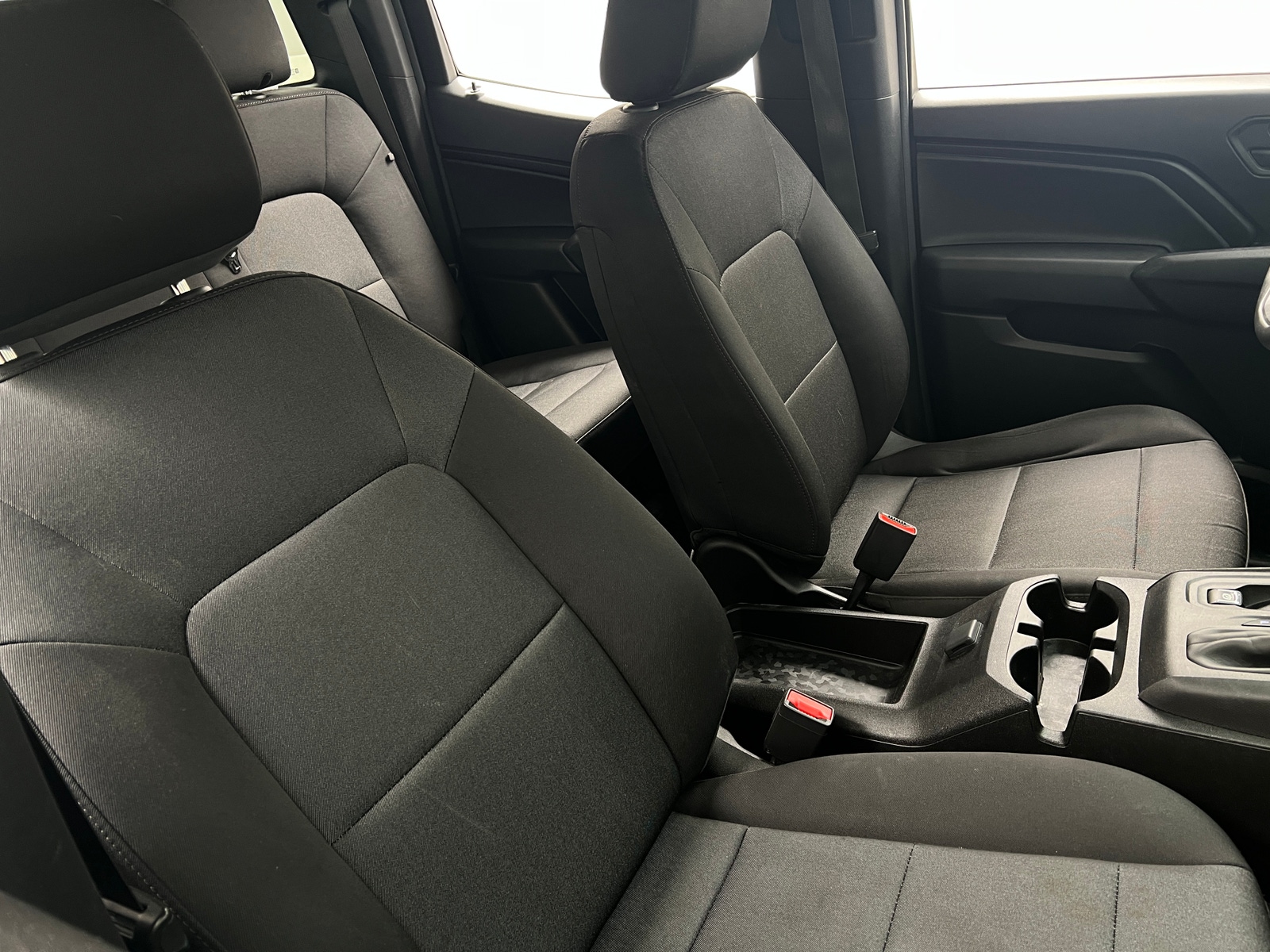 Thumbnail: 2023 Chevrolet Colorado - 2