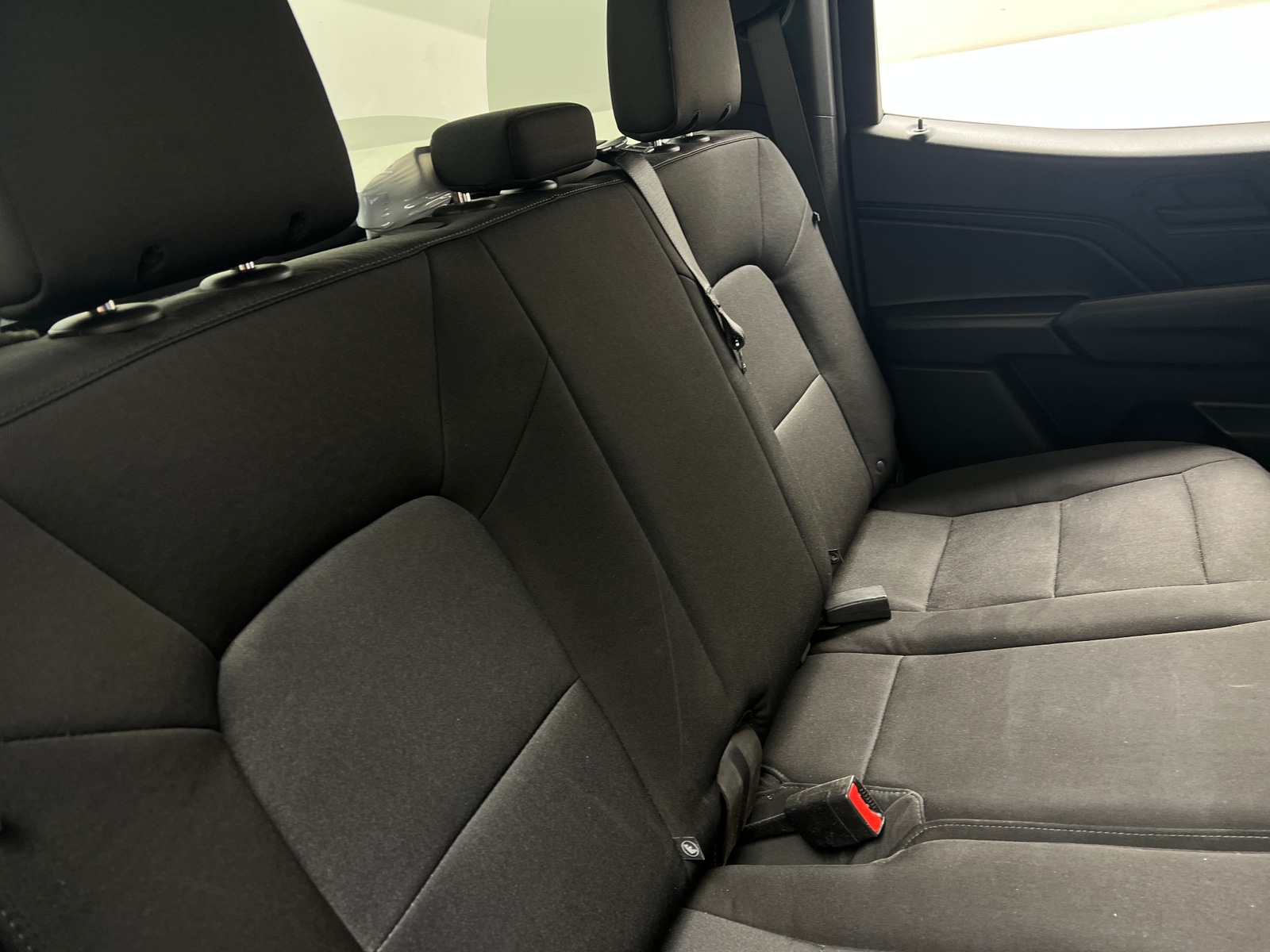 Thumbnail: 2023 Chevrolet Colorado - 6