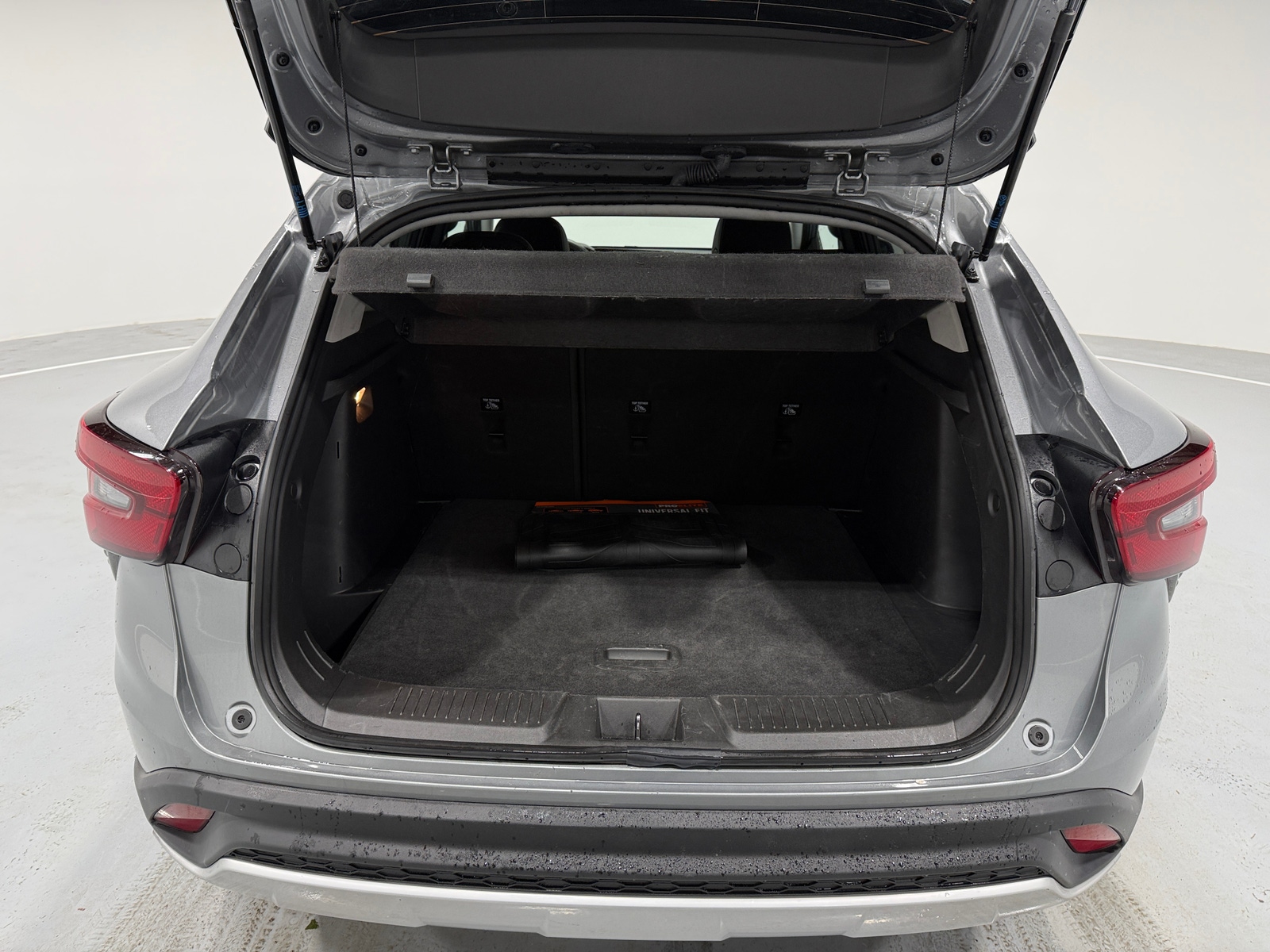 Thumbnail: 2025 Chevrolet Trax - 7