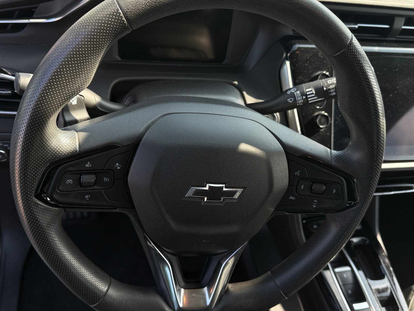 Thumbnail: 2023 Chevrolet Bolt EUV - 5