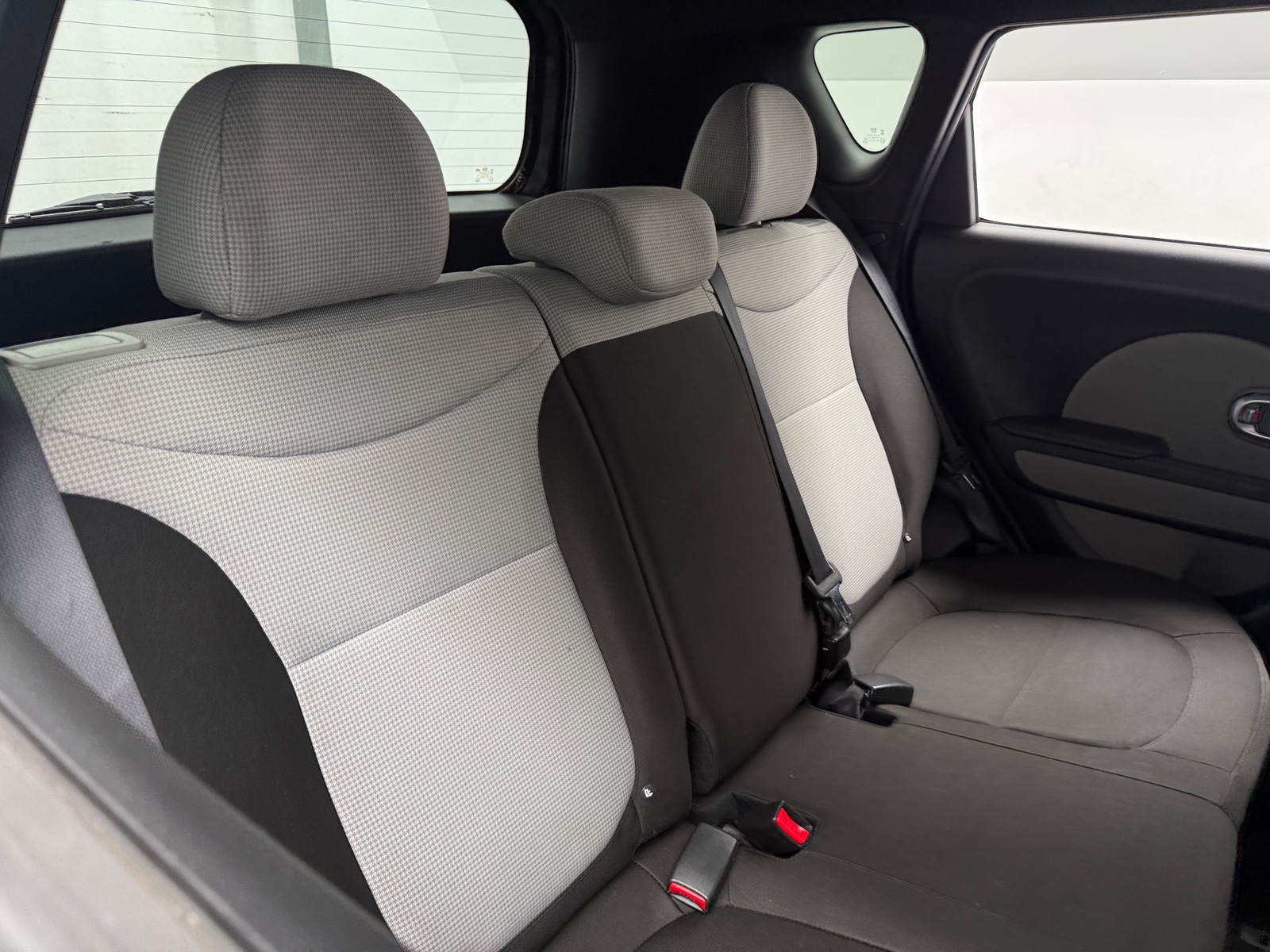 Thumbnail: 2017 Kia Soul - 6