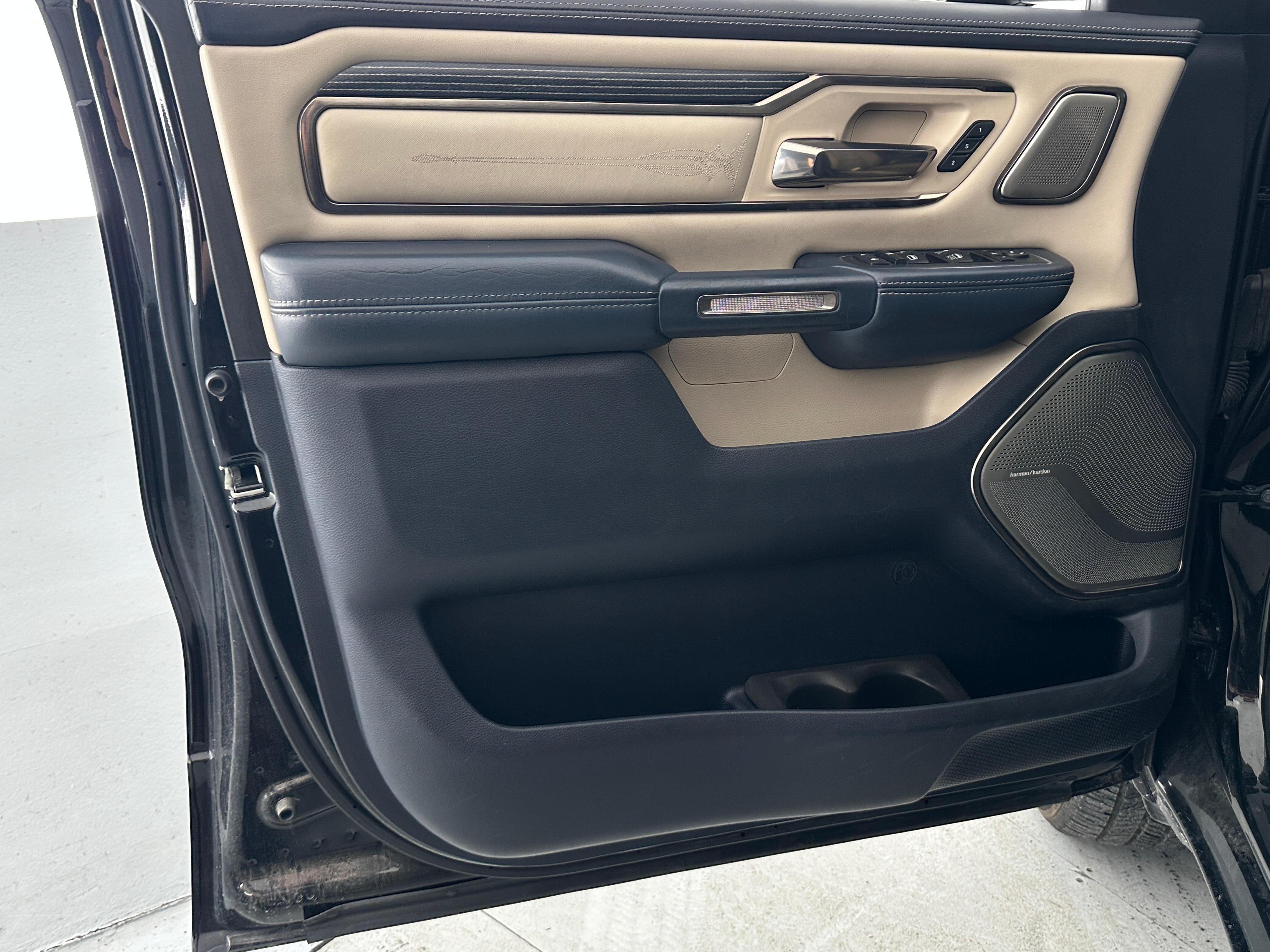 2021 RAM Ram 1500 Pickup Limited - Photo 9