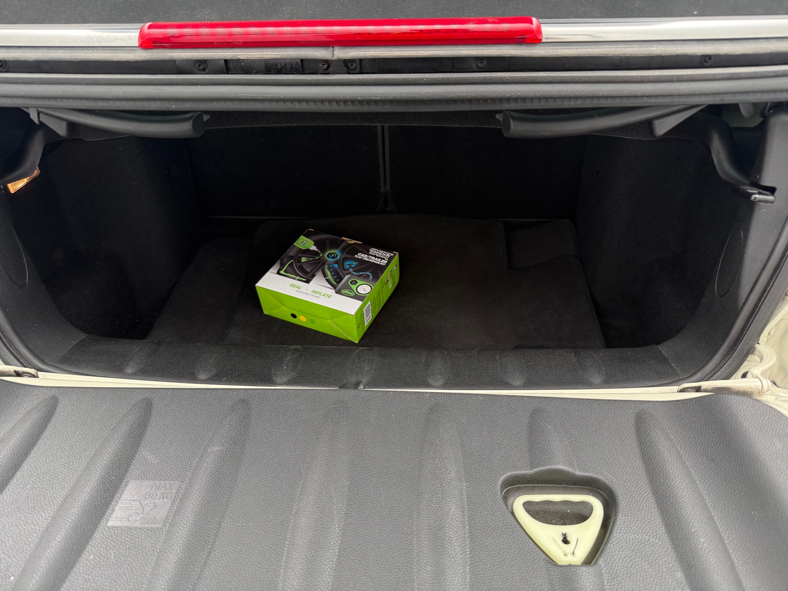 Thumbnail: 2013 MINI Cooper Convertible - 6