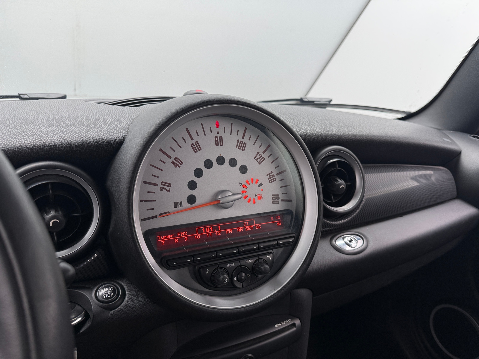 Thumbnail: 2013 MINI Cooper Convertible - 3