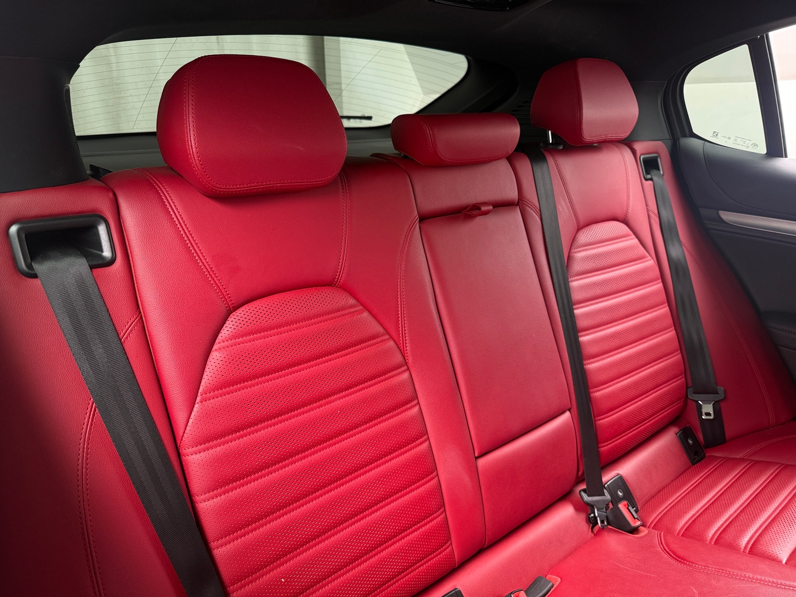 Thumbnail: 2023 Alfa Romeo Stelvio - 5