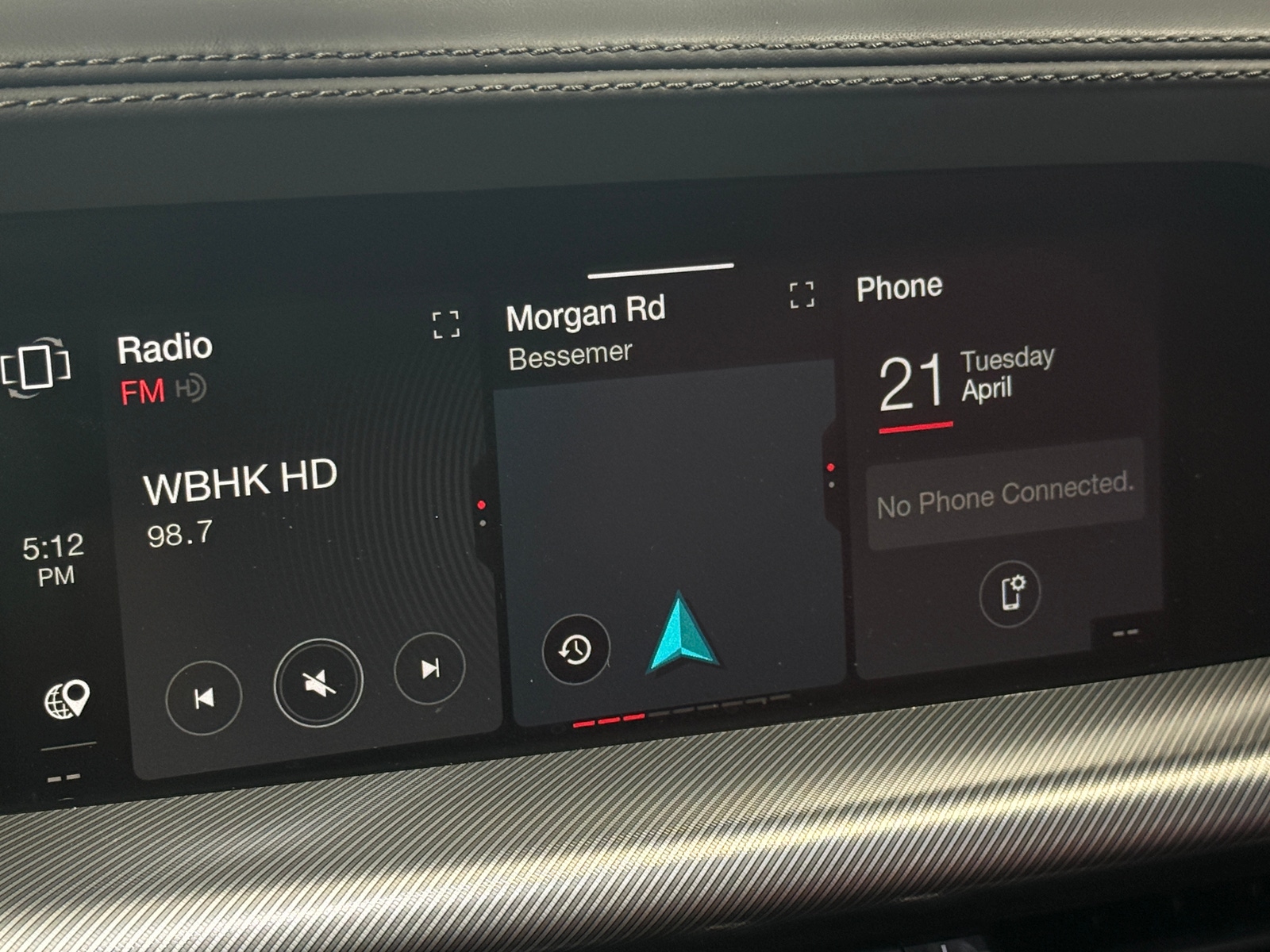 Thumbnail: 2023 Alfa Romeo Stelvio - 3