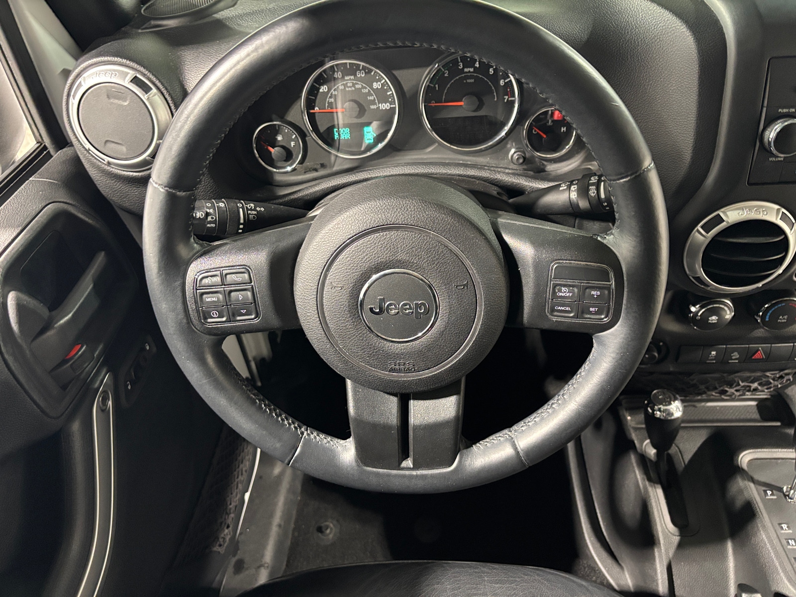 Thumbnail: 2015 Jeep Wrangler - 5