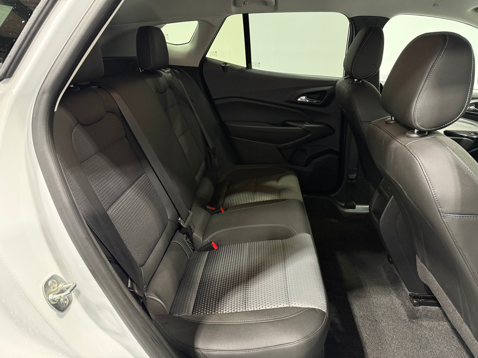 Thumbnail: 2025 Chevrolet Trax - 6