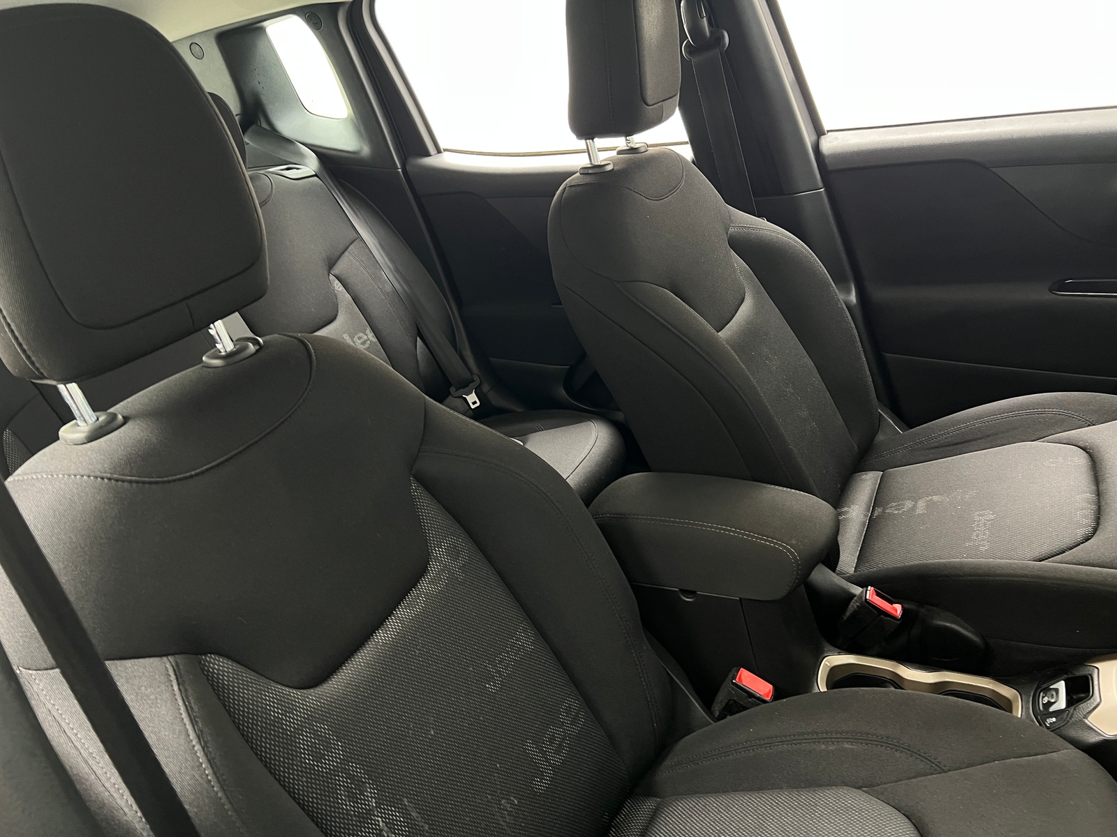 Thumbnail: 2017 Jeep Renegade - 2