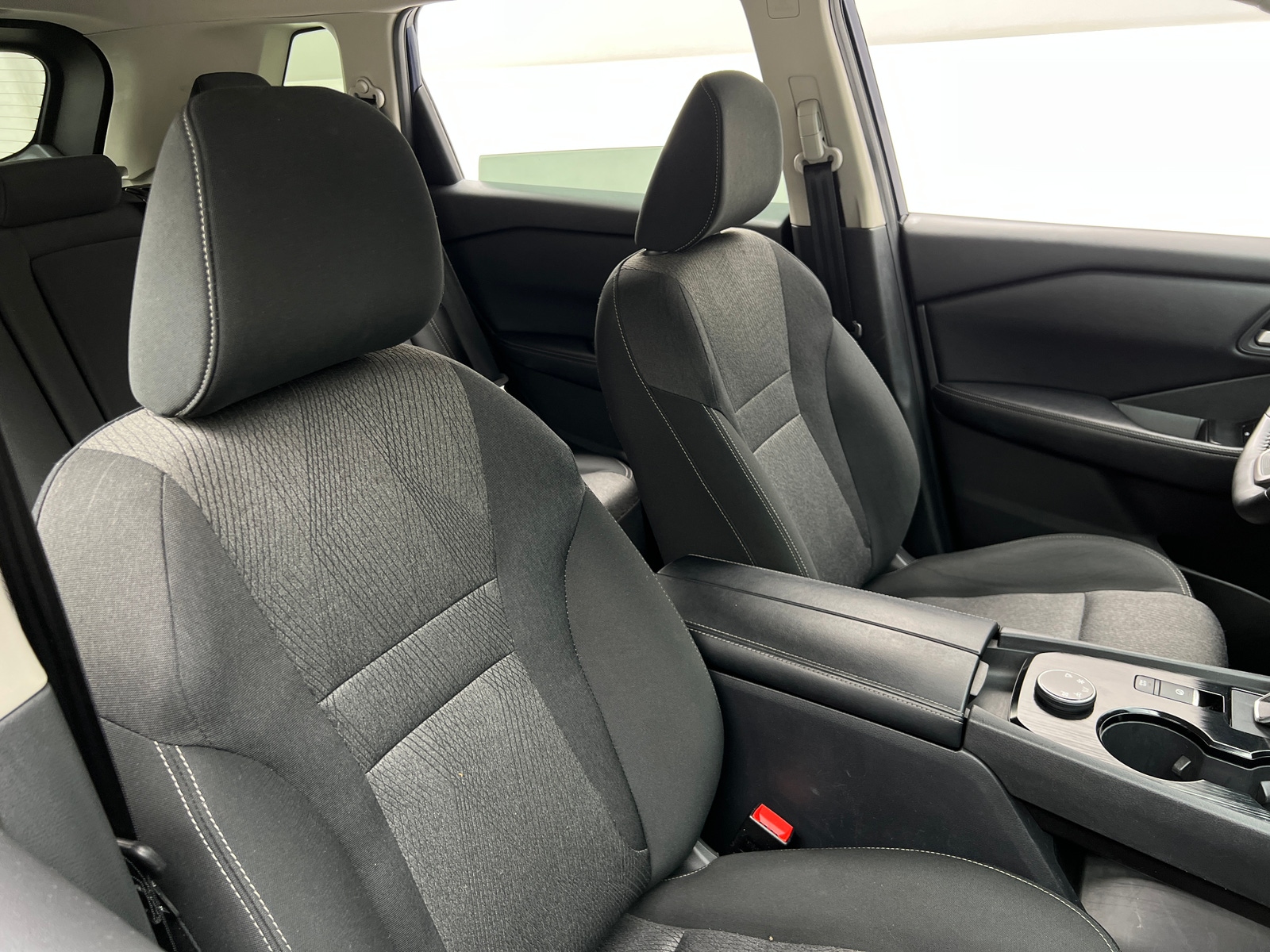 Thumbnail: 2025 Nissan Rogue - 2