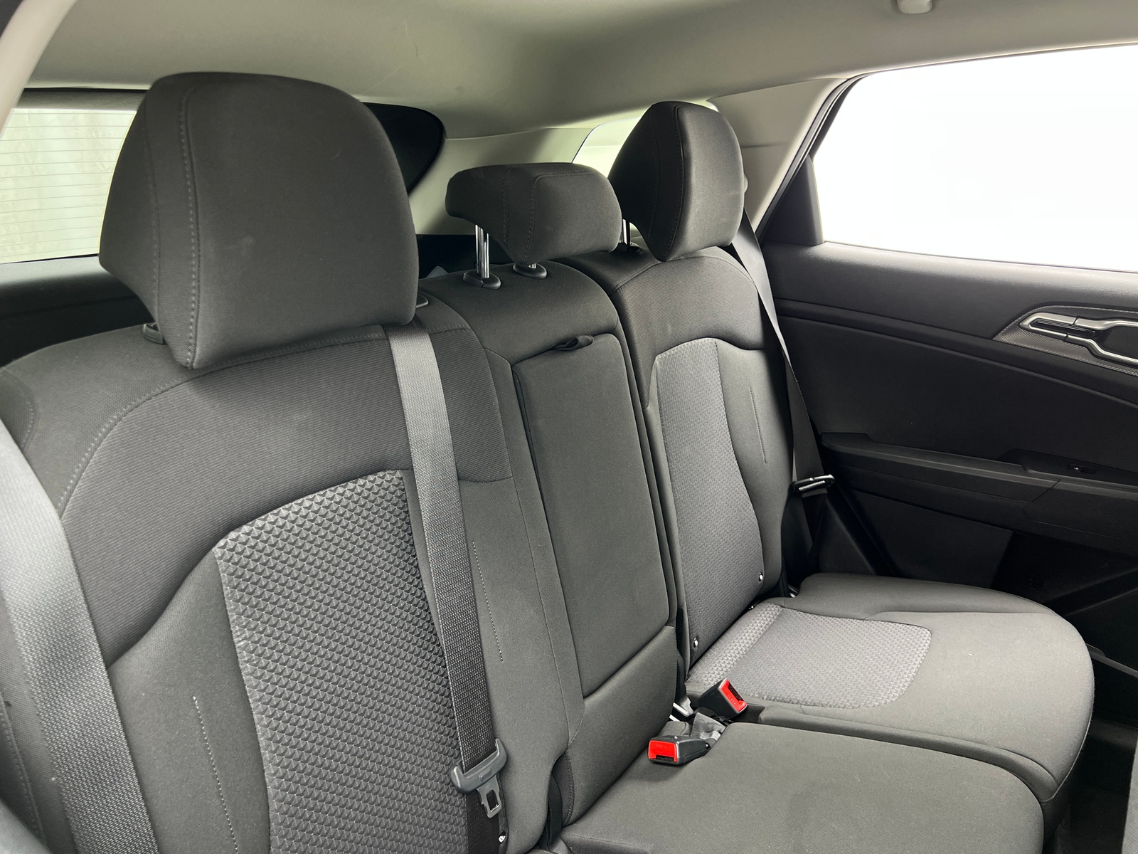Thumbnail: 2025 Kia Sportage - 6