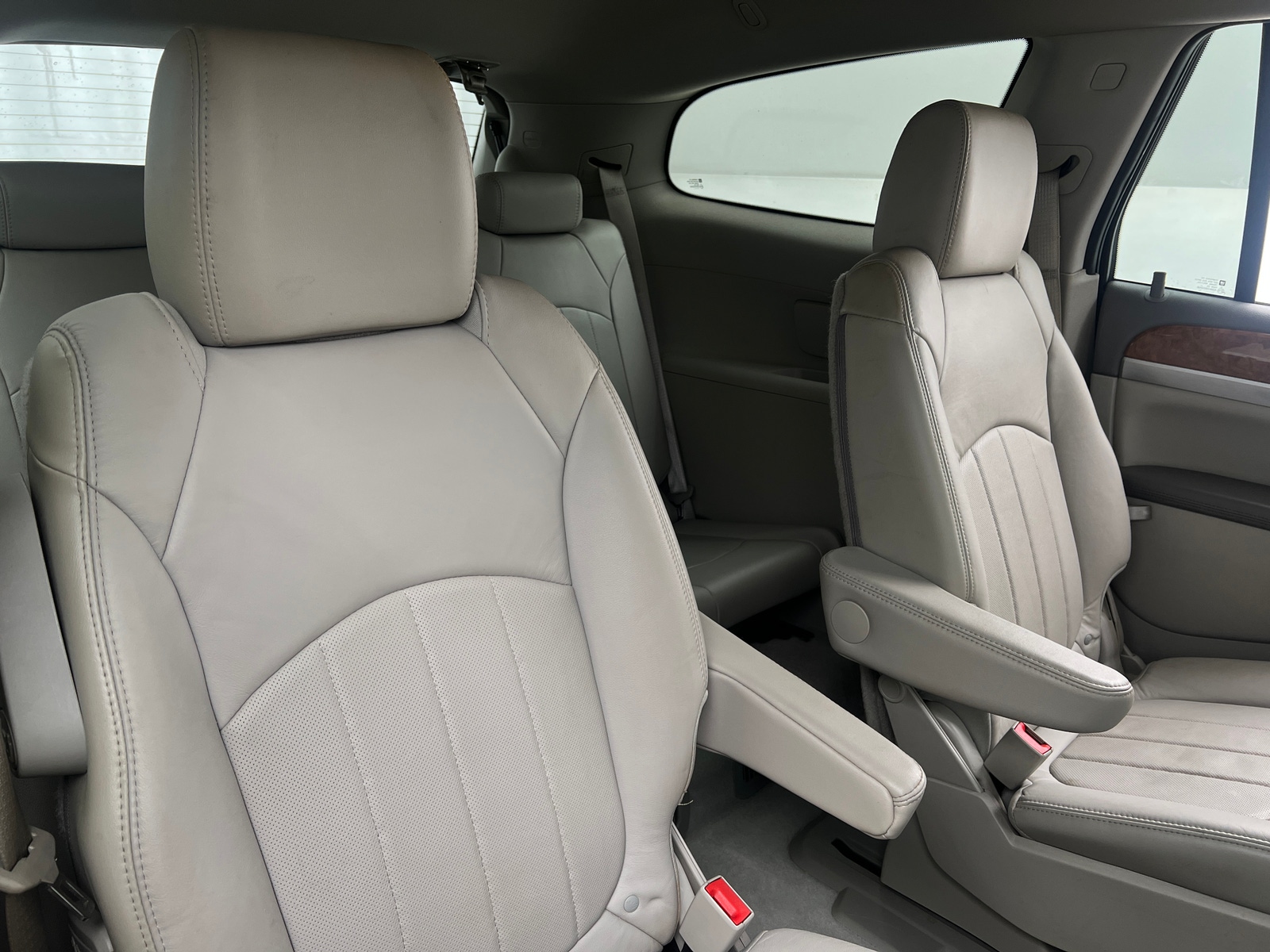 Thumbnail: 2012 Buick Enclave - 4