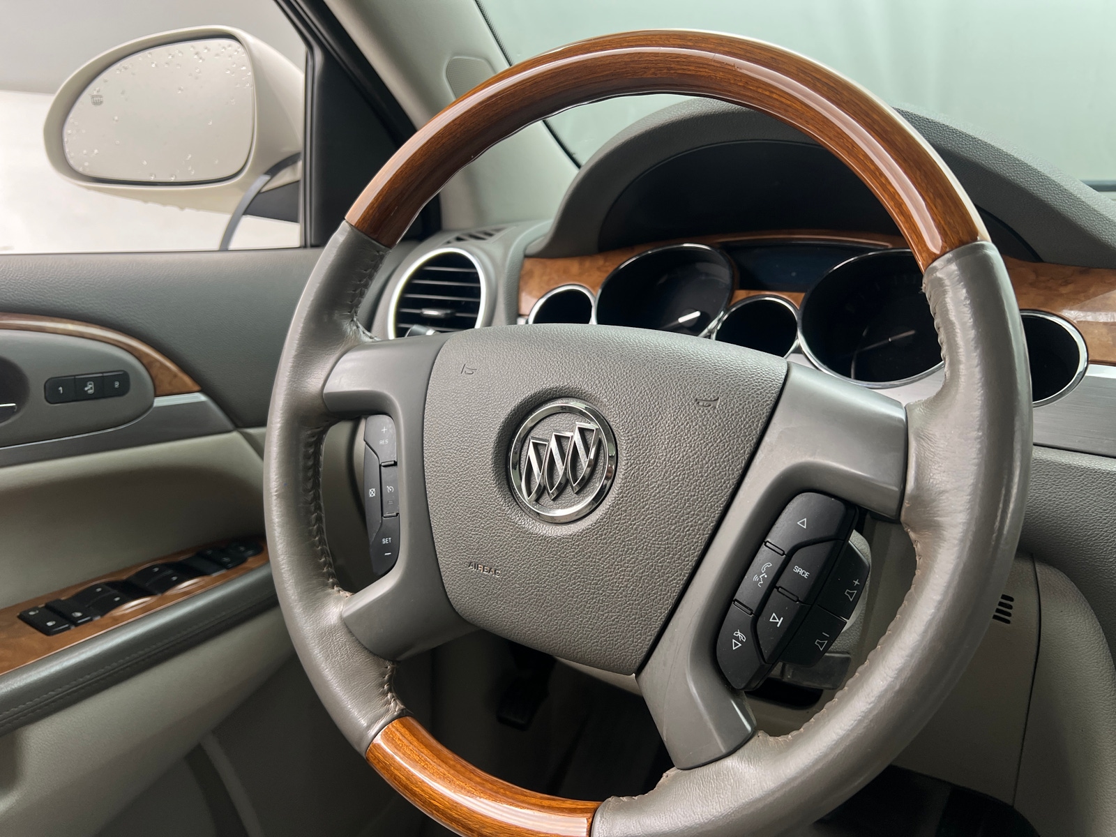 Thumbnail: 2012 Buick Enclave - 3